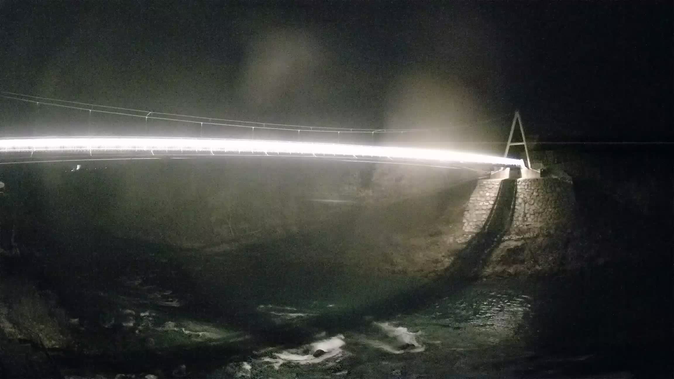 Puente peatonal Soča camera en vivo Solkan