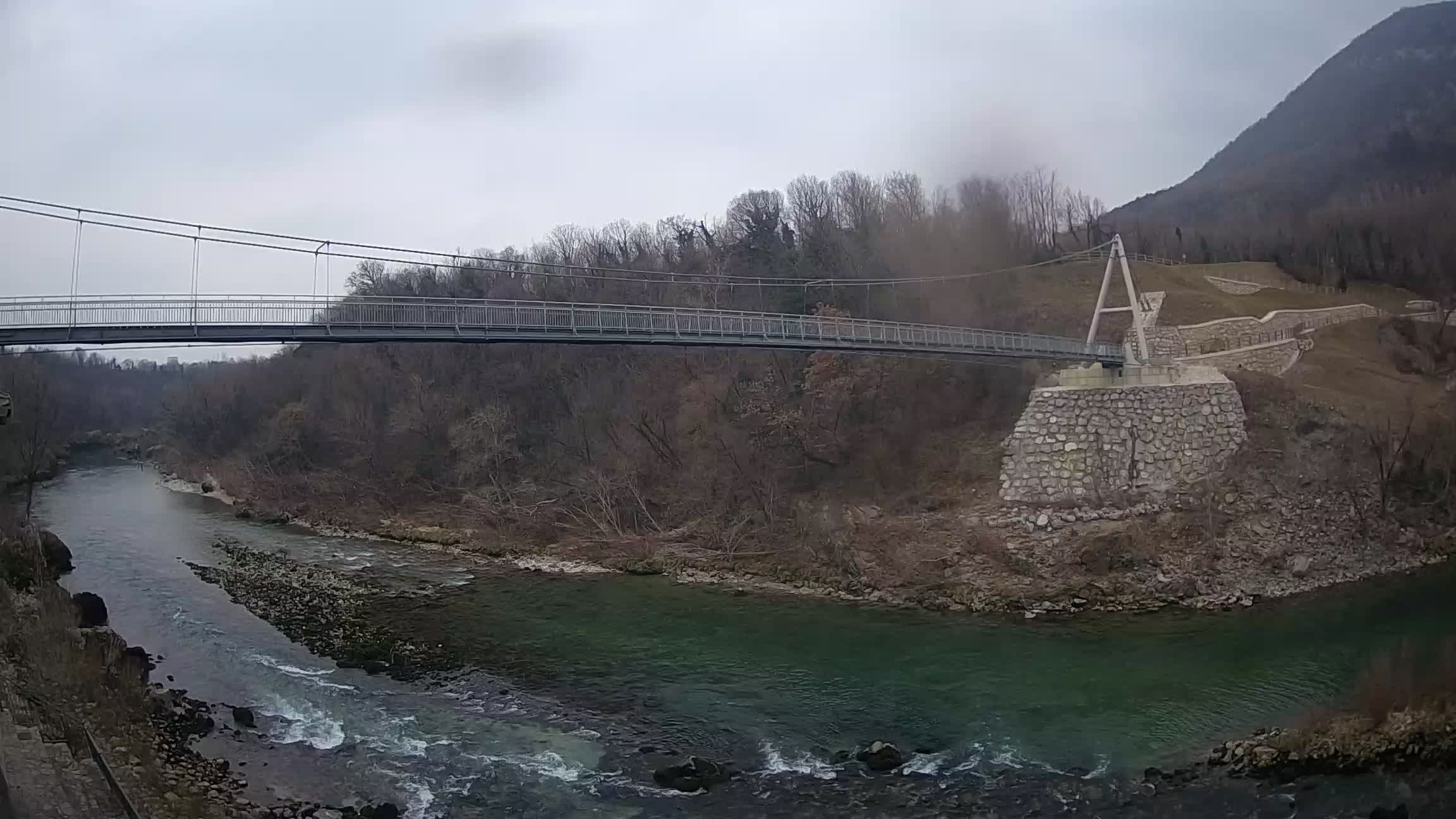 Puente peatonal Soča camera en vivo Solkan