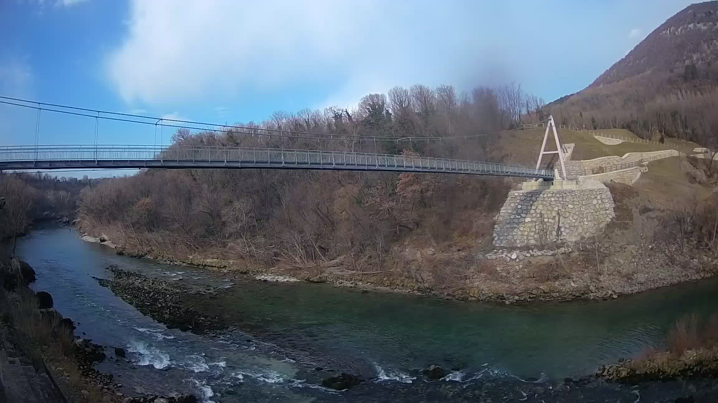 Passerelle sur la rivière Soča livecam Solkan