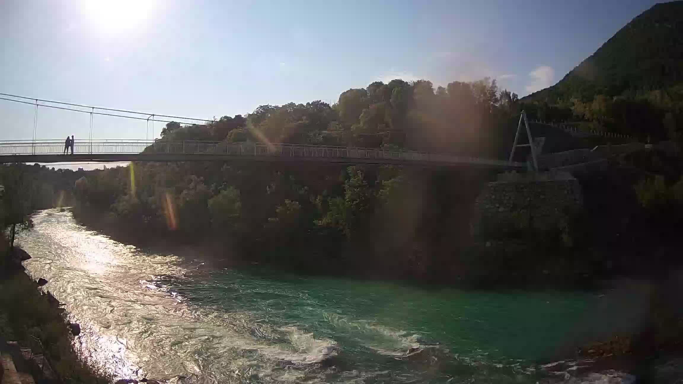 Passerella sul fiume Isonzo webcam Salcano