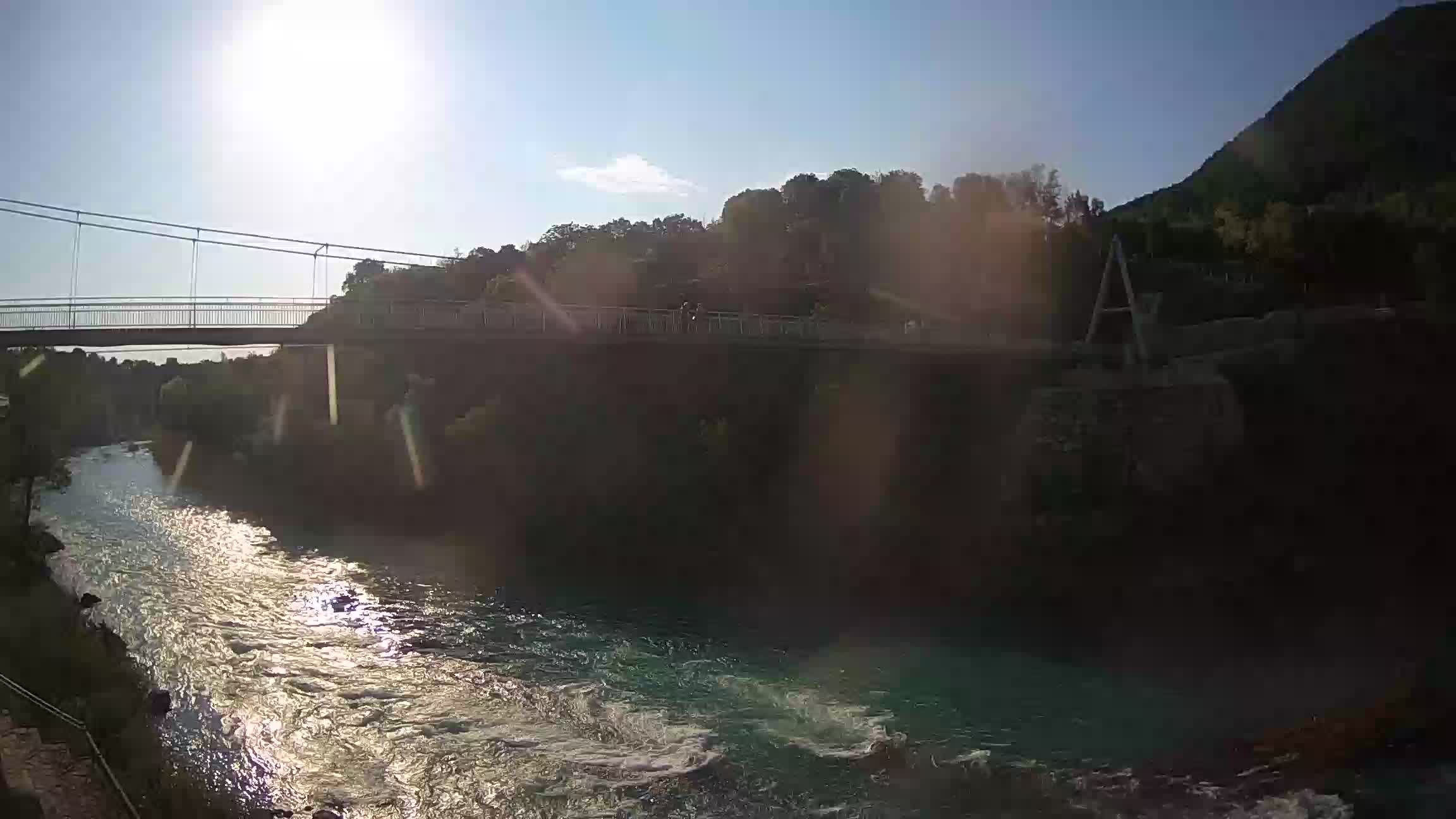 Passerella sul fiume Isonzo webcam Salcano