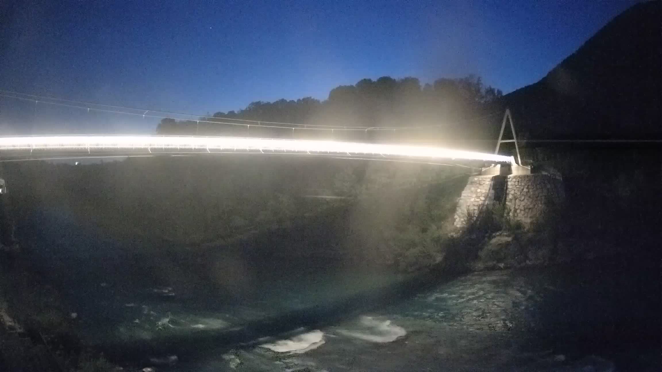 Passerella sul fiume Isonzo webcam Salcano
