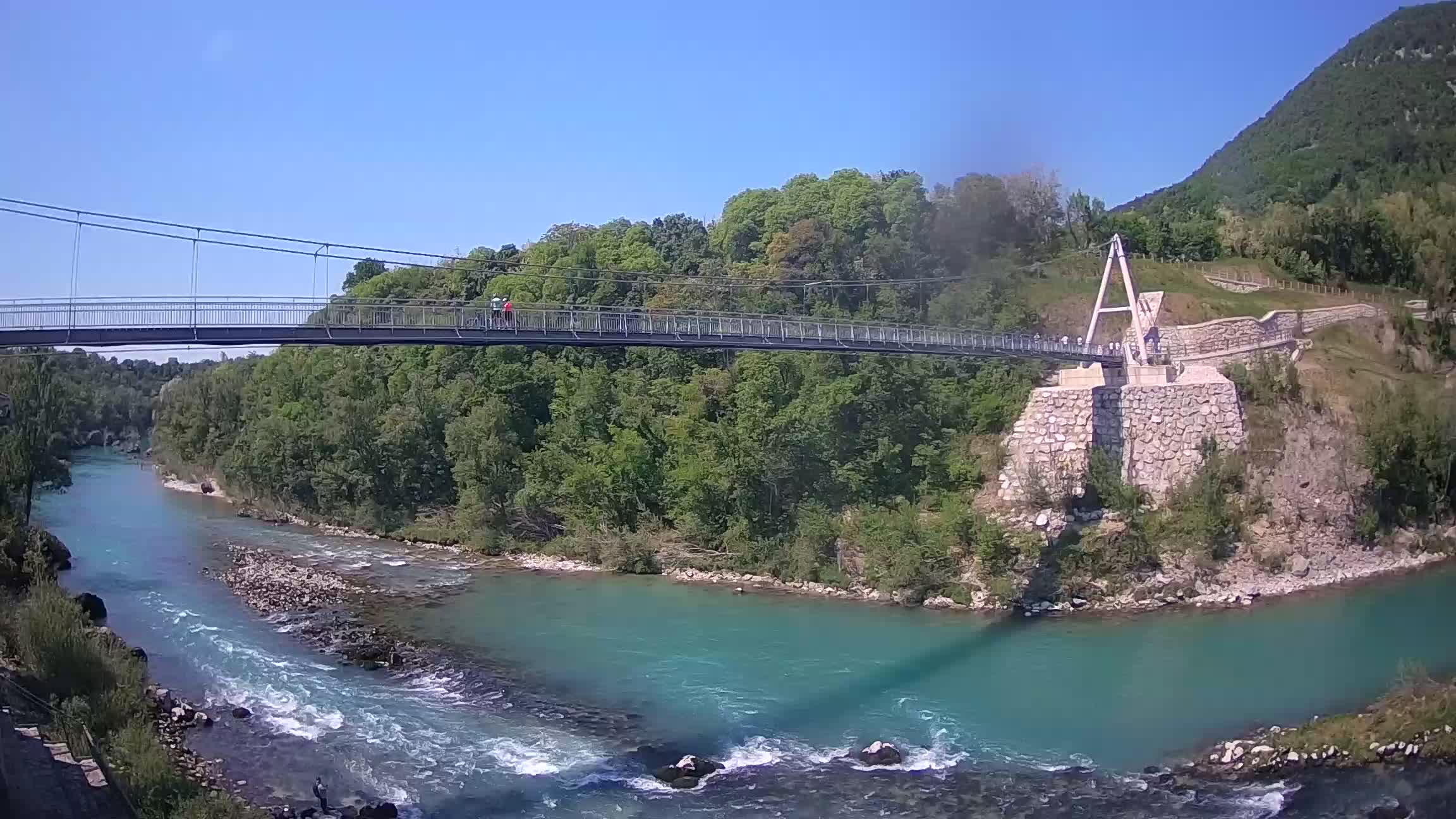 Passerella sul fiume Isonzo webcam Salcano