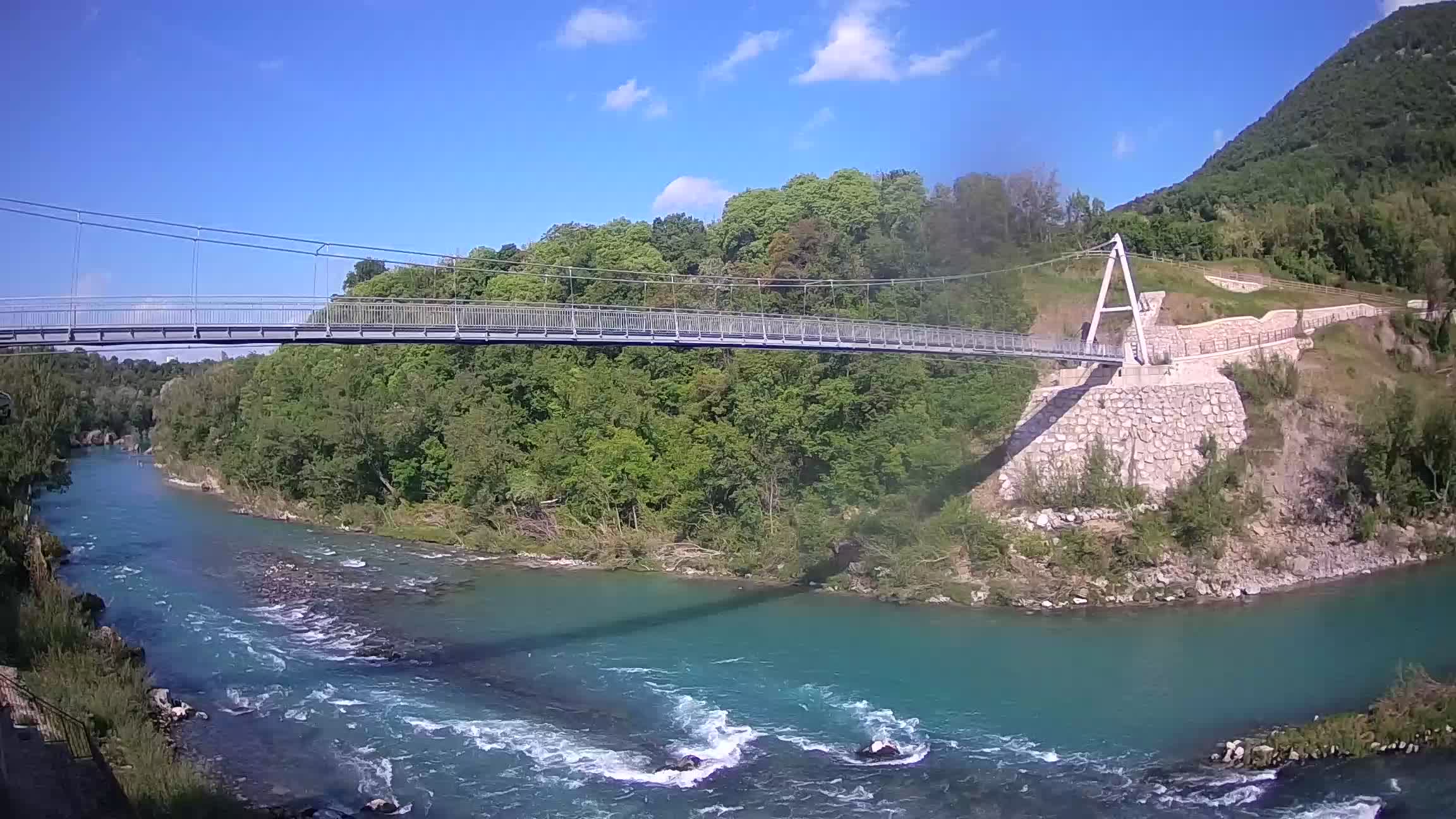 Passerella sul fiume Isonzo webcam Salcano