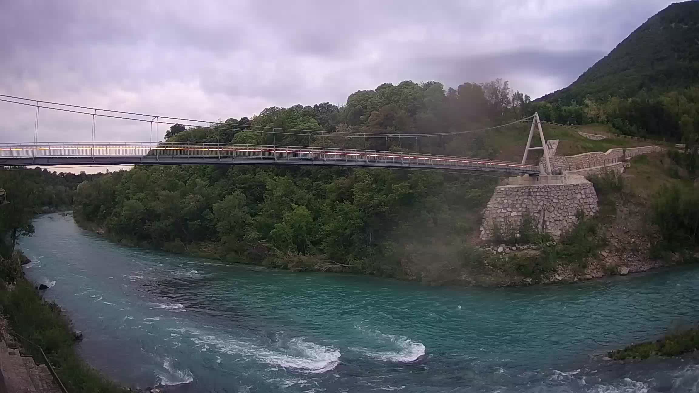 Passerelle sur la rivière Soča livecam Solkan