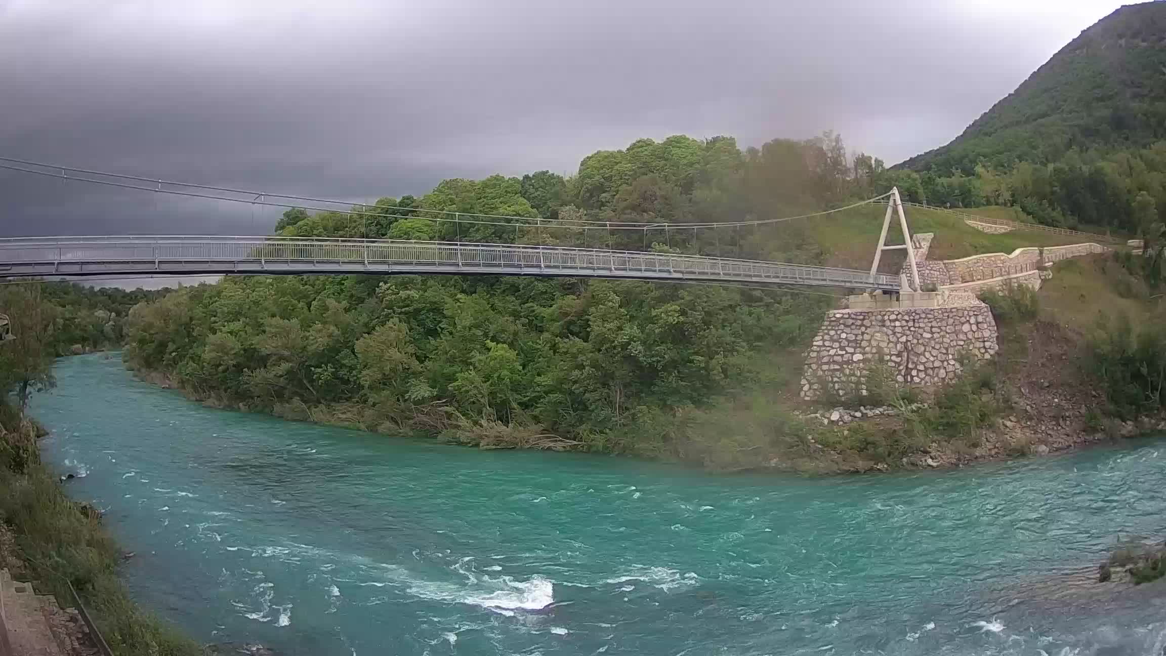 Passerella sul fiume Isonzo webcam Salcano