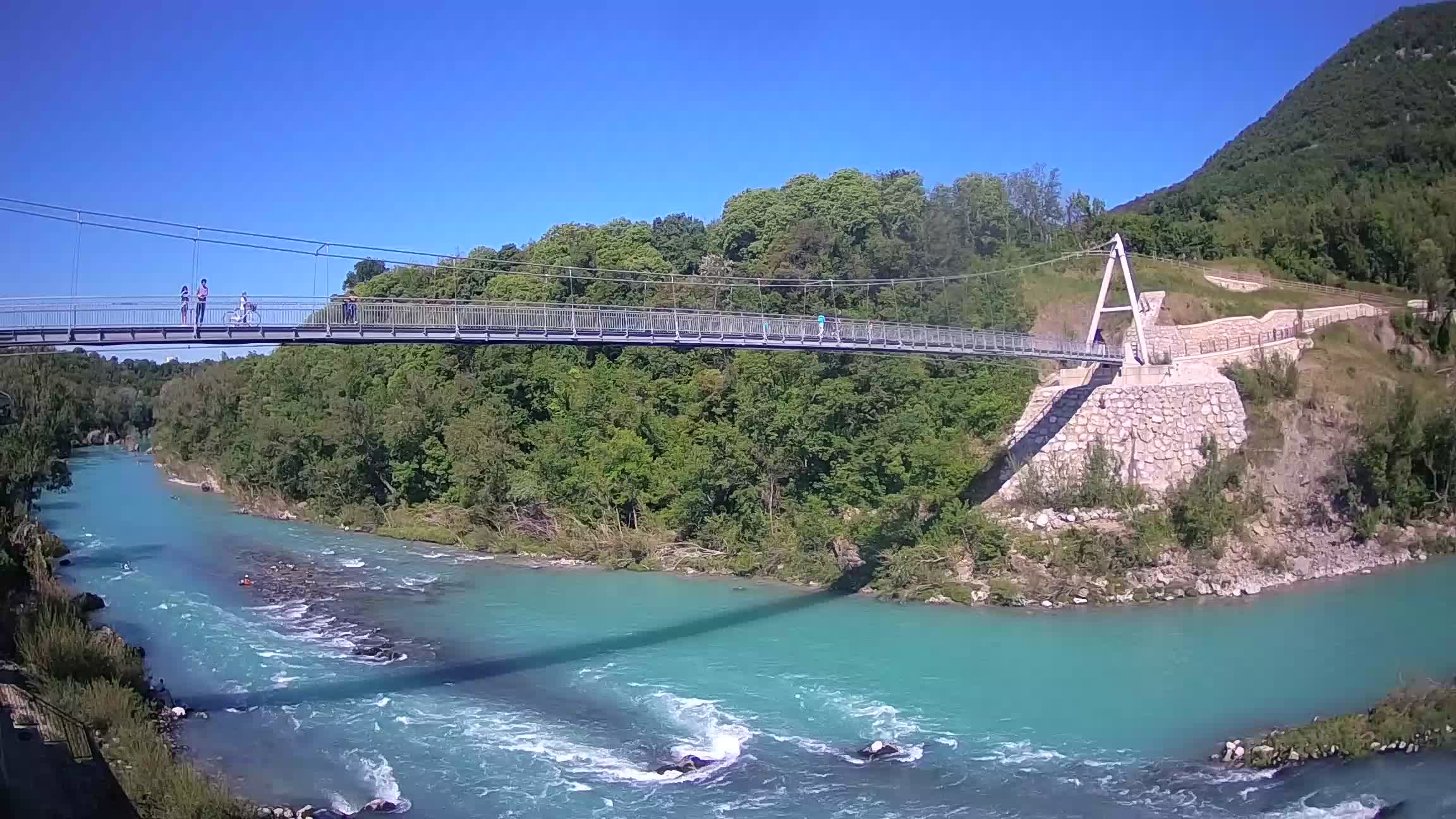 Passerella sul fiume Isonzo webcam Salcano