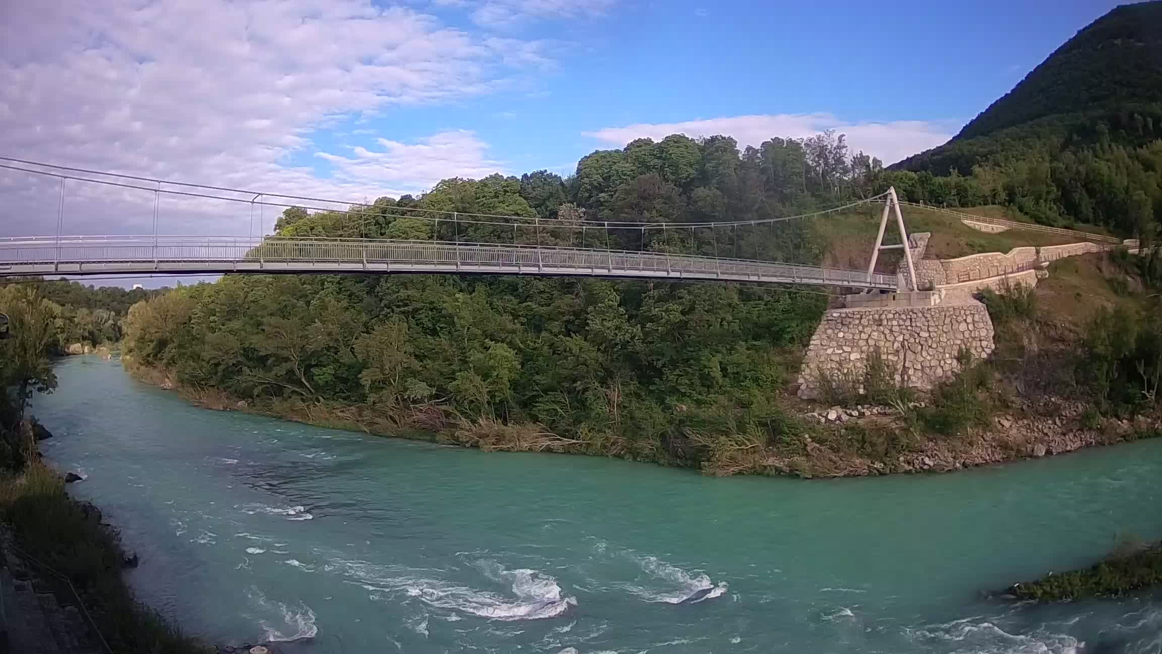 Passerella sul fiume Isonzo webcam Salcano