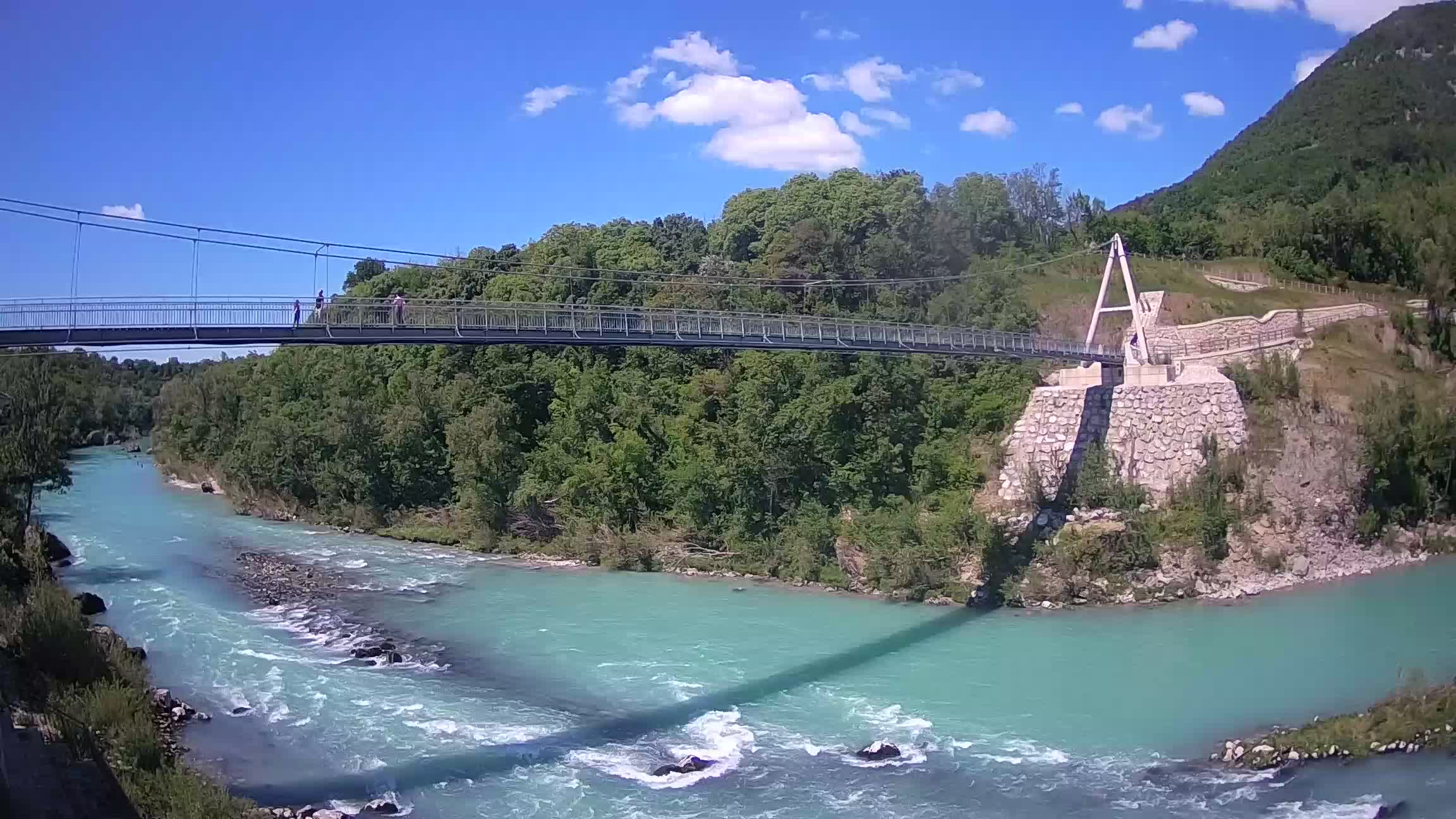 Passerella sul fiume Isonzo webcam Salcano