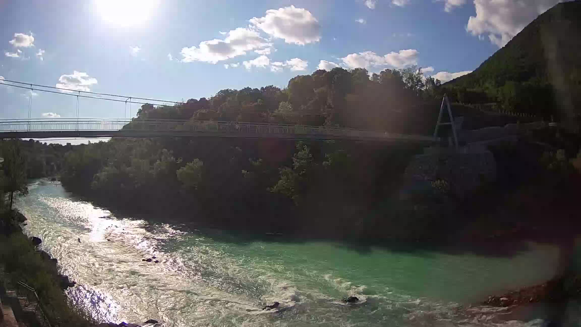 Puente peatonal Soča camera en vivo Solkan