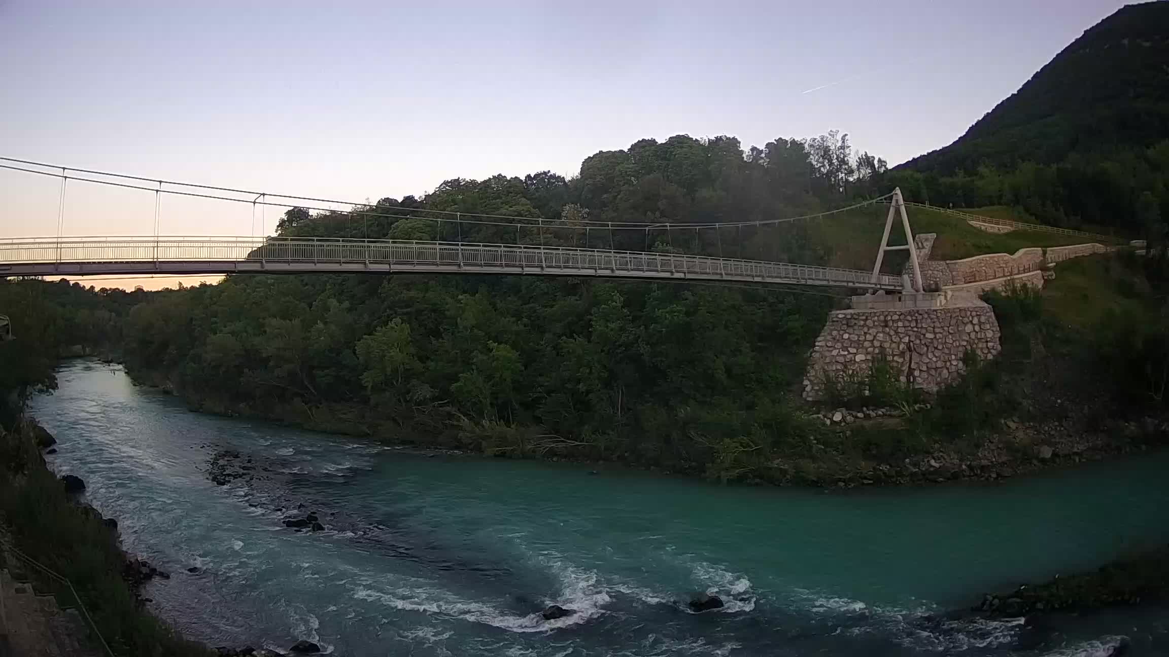 Passerella sul fiume Isonzo webcam Salcano