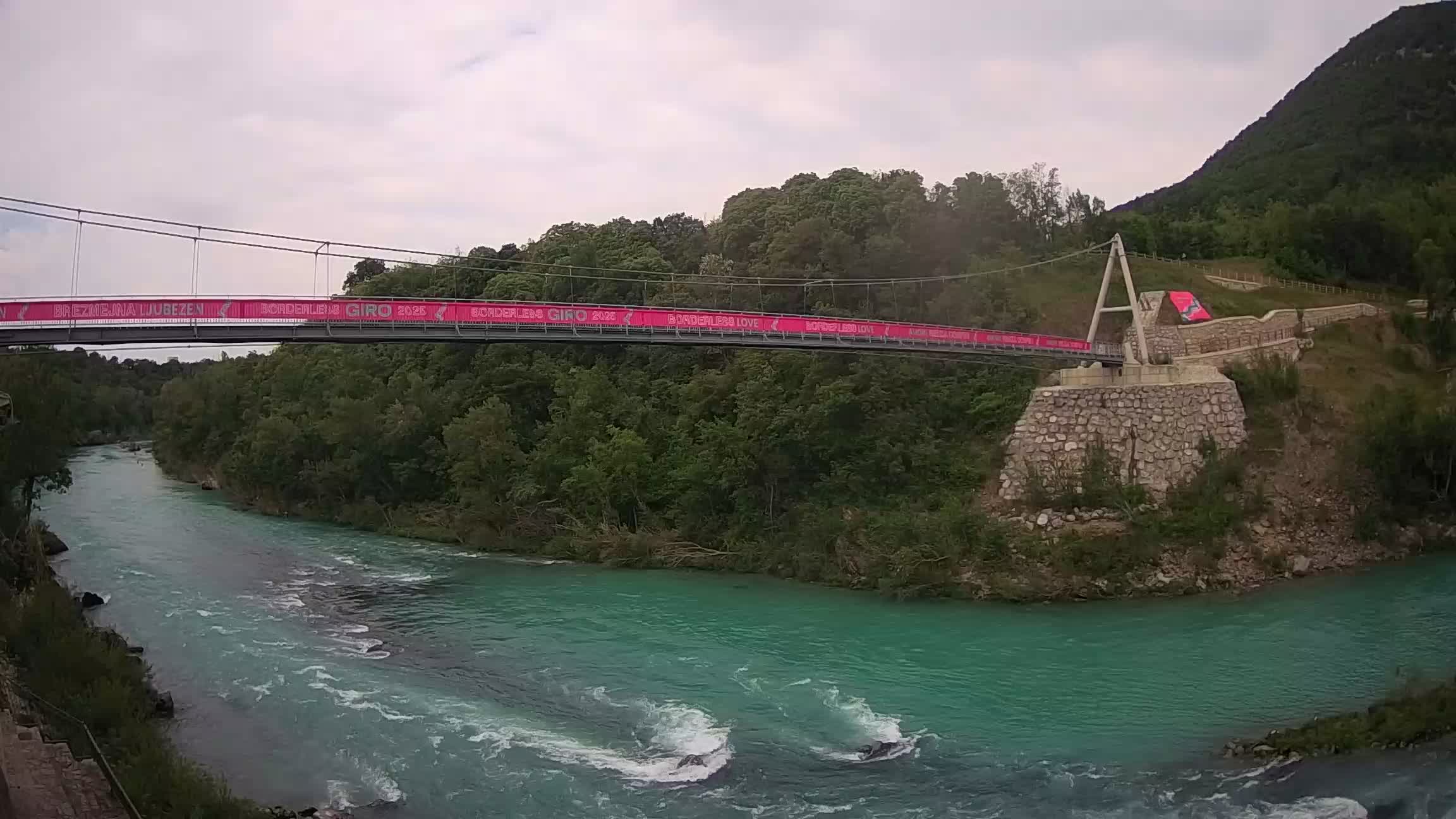 Passerella sul fiume Isonzo webcam Salcano