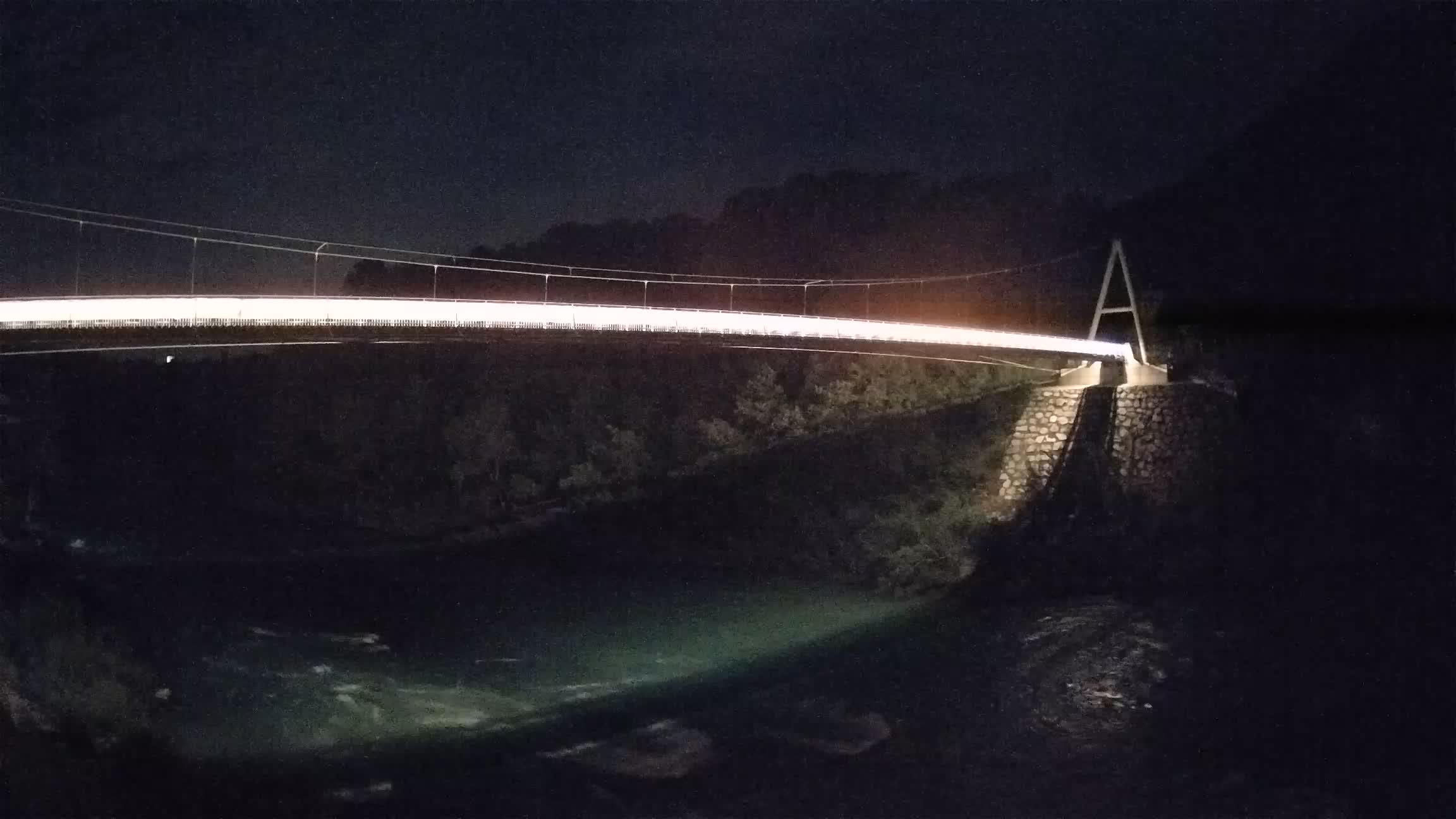 Puente peatonal Soča camera en vivo Solkan