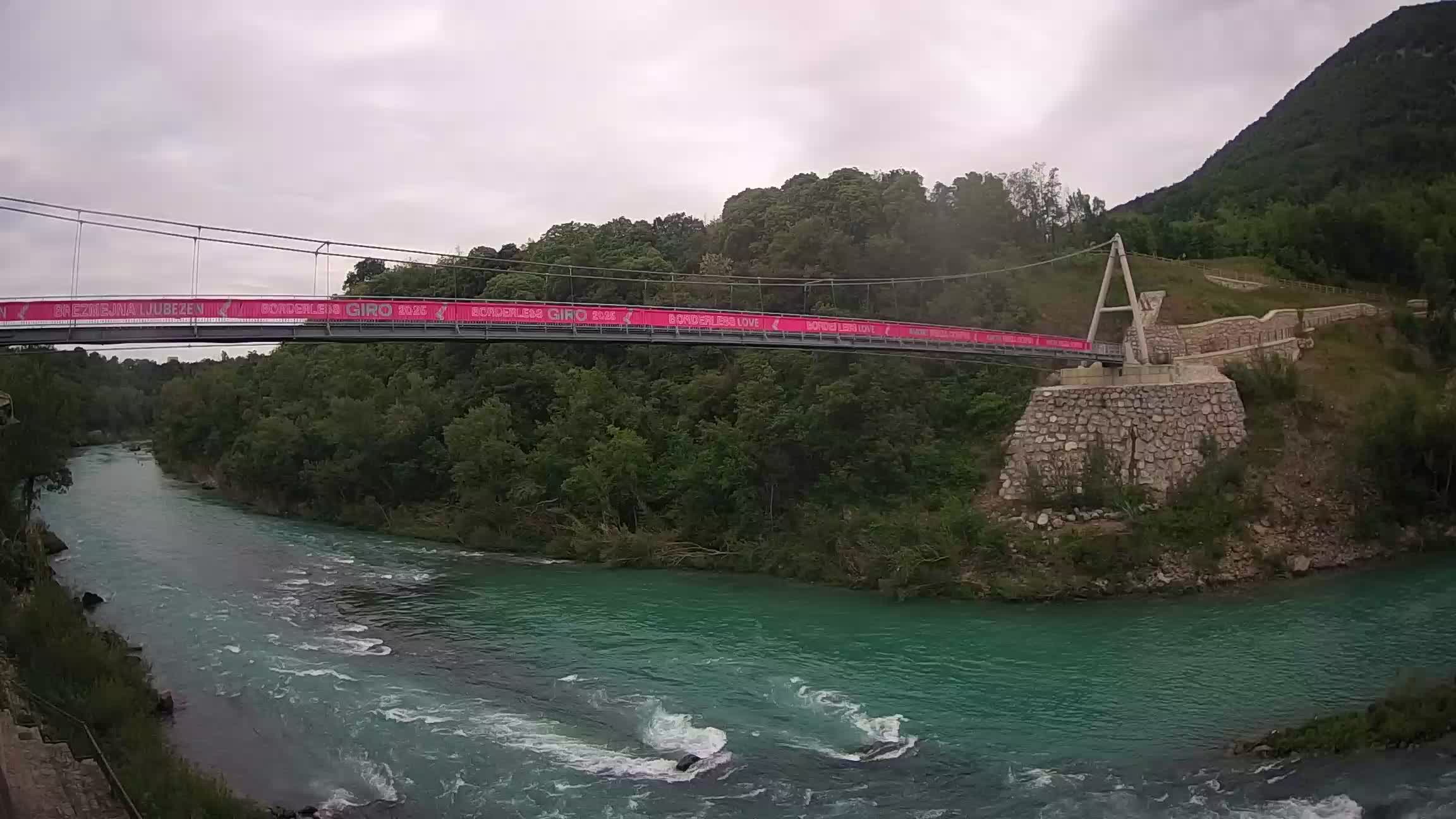 Passerella sul fiume Isonzo webcam Salcano