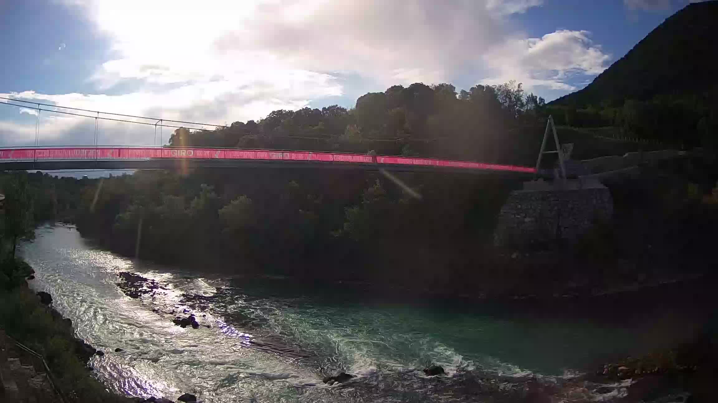 Passerella sul fiume Isonzo webcam Salcano