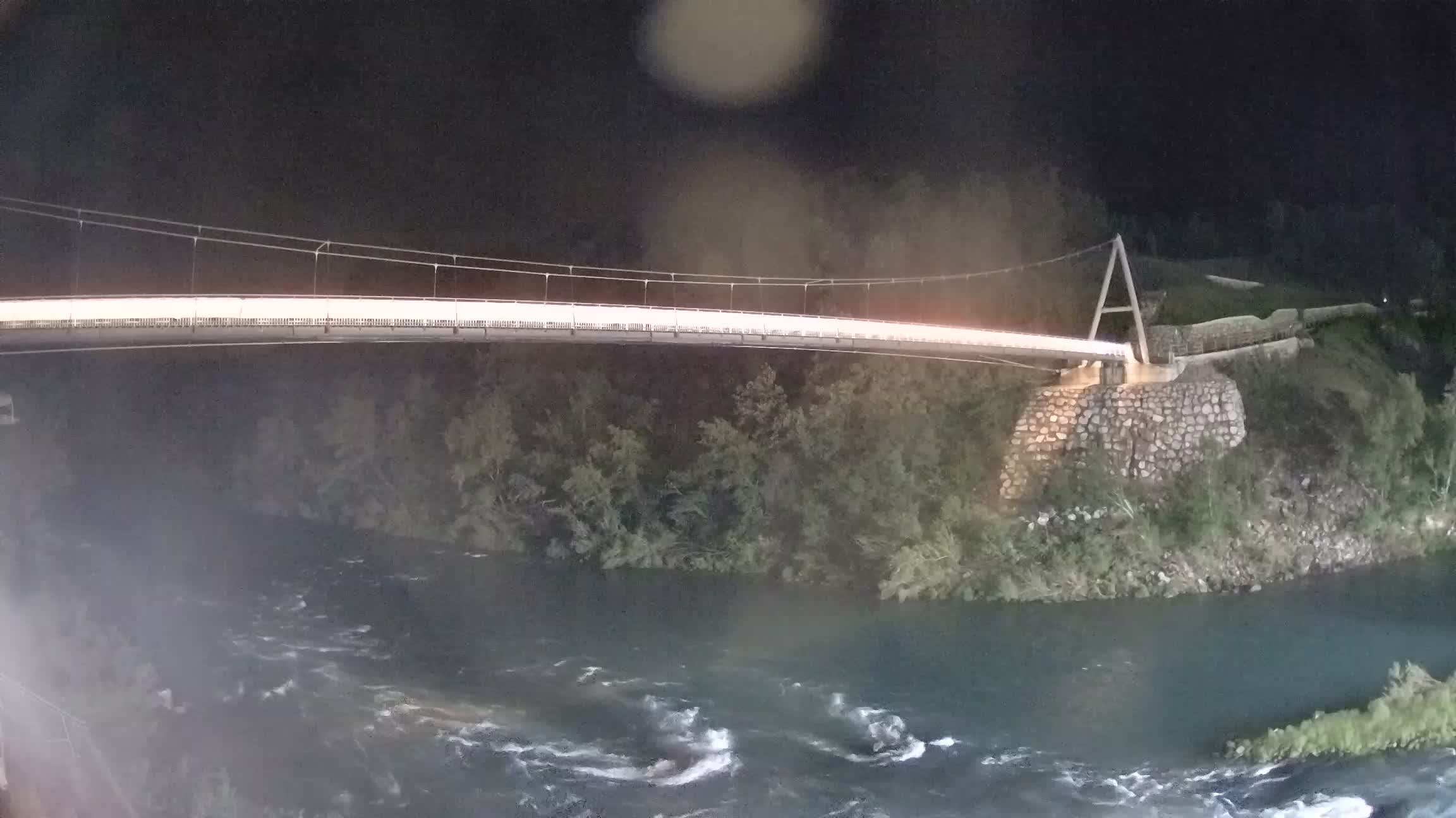 Passerelle sur la rivière Soča livecam Solkan