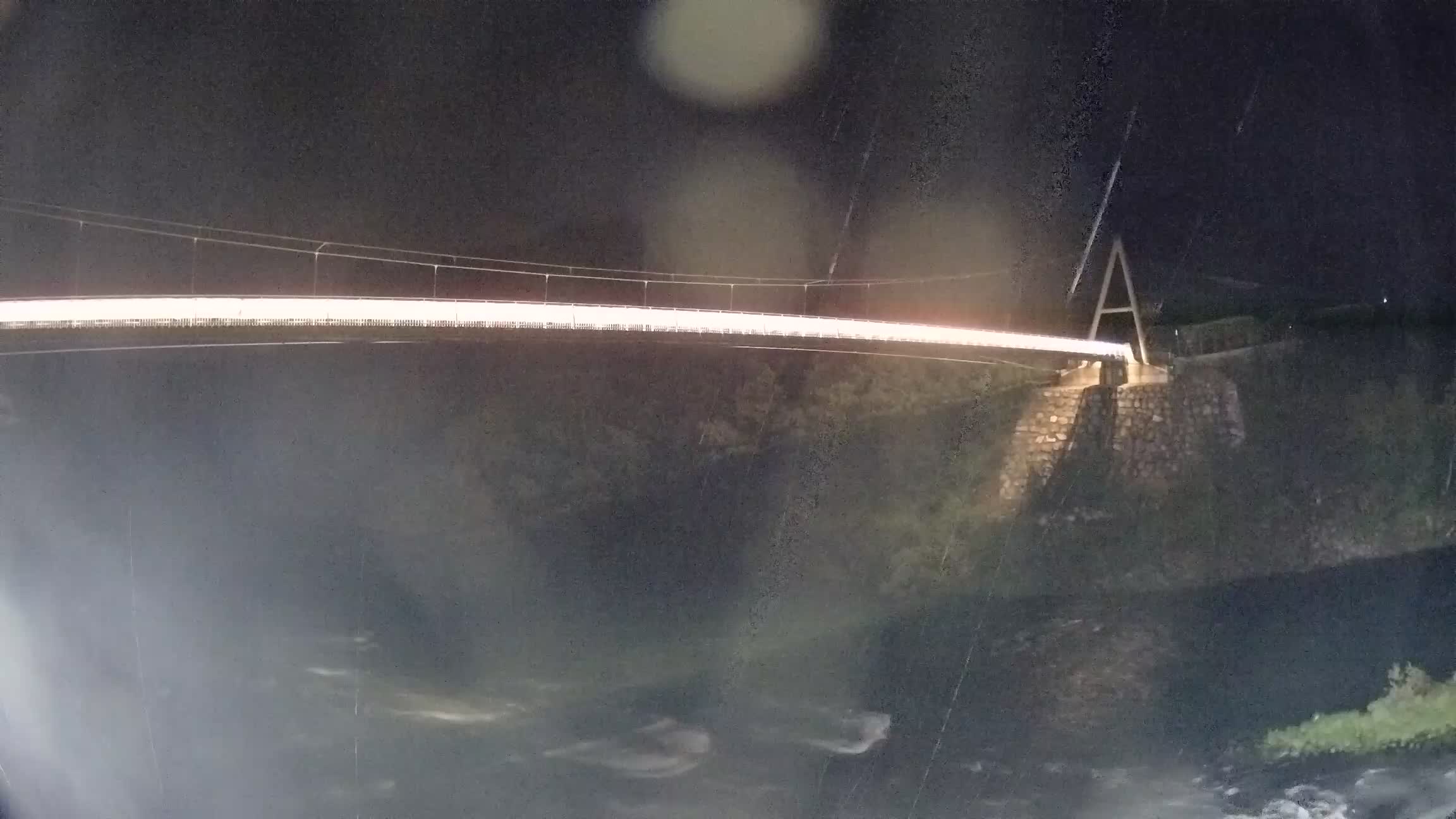 Passerella sul fiume Isonzo webcam Salcano
