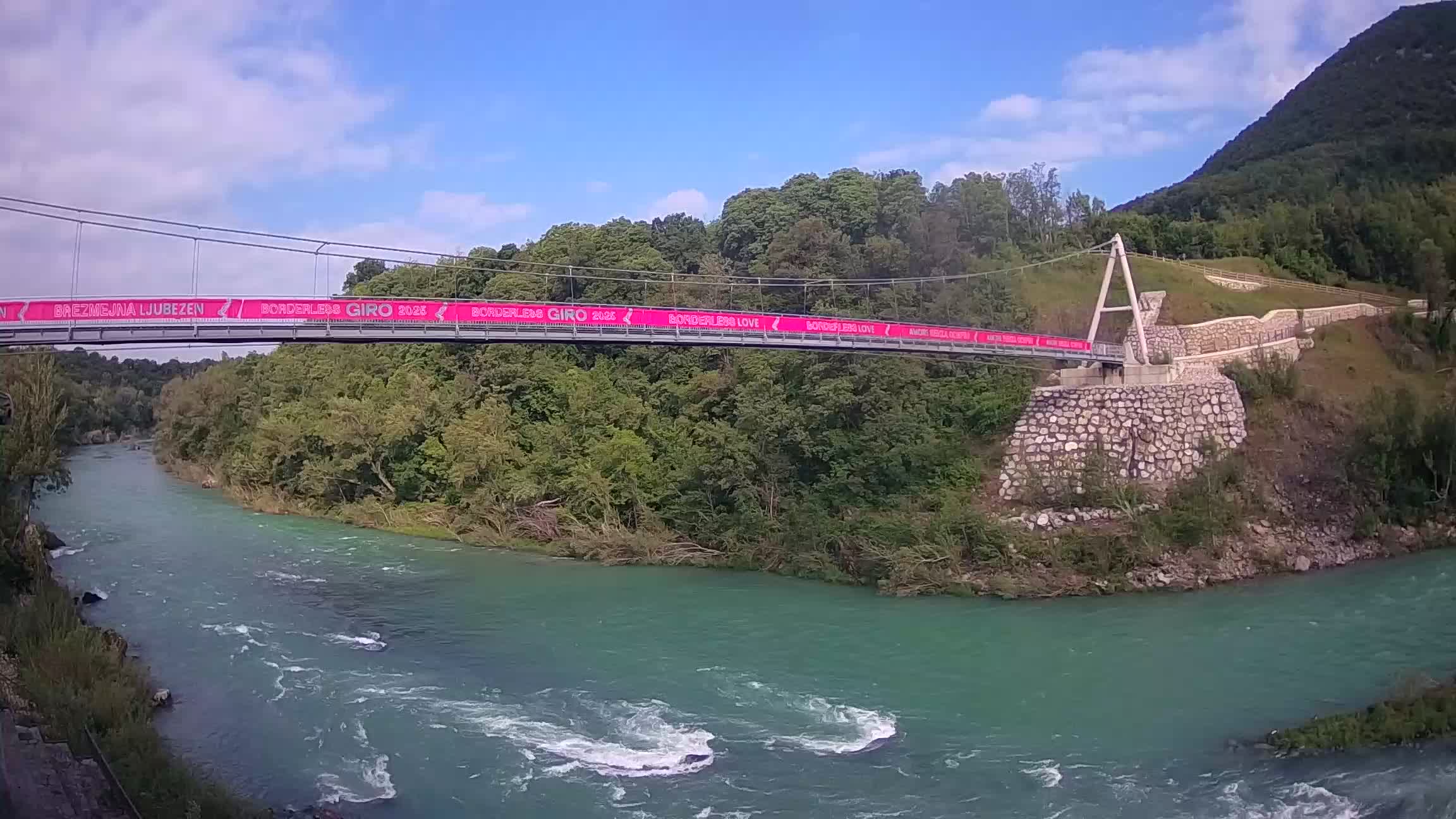 Puente peatonal Soča camera en vivo Solkan