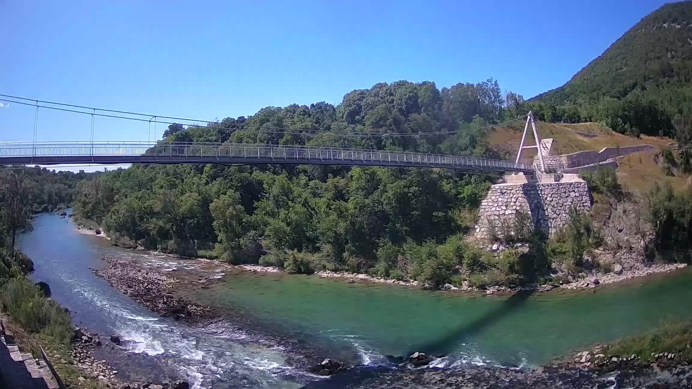 Passerella sul fiume Isonzo webcam Salcano