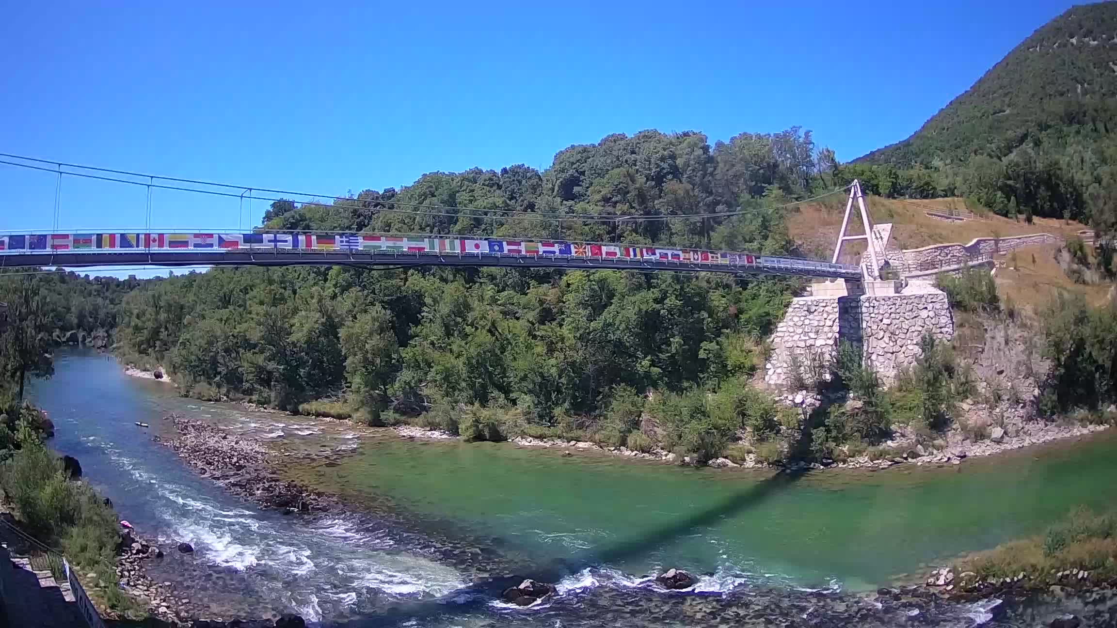 Puente peatonal Soča camera en vivo Solkan
