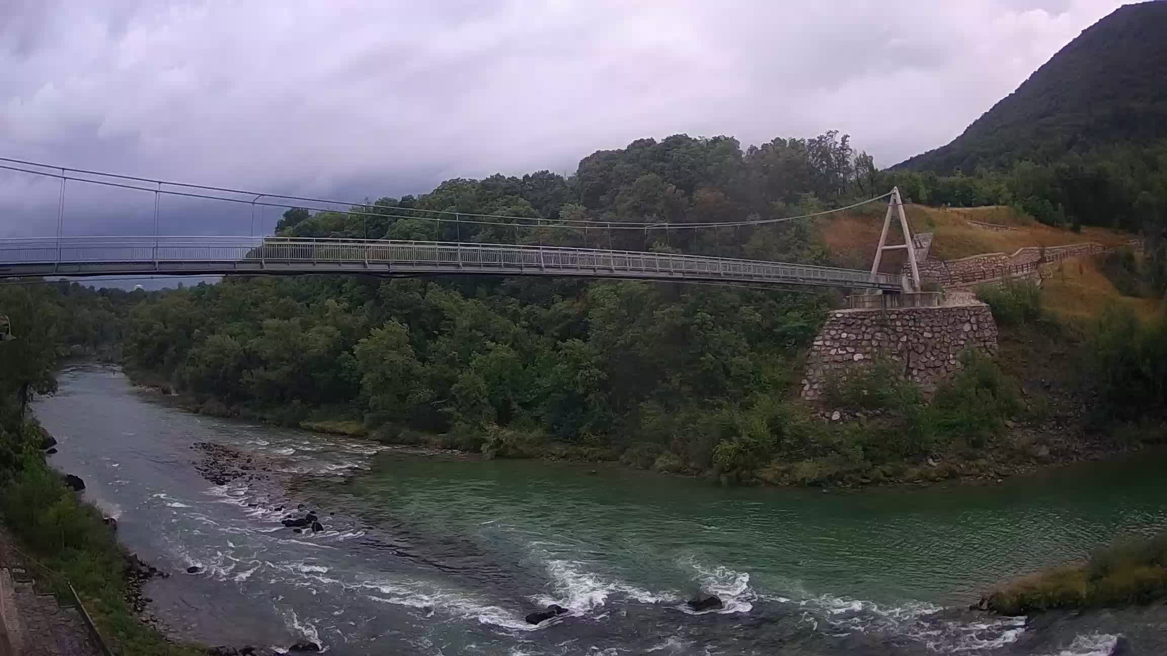 Passerella sul fiume Isonzo webcam Salcano