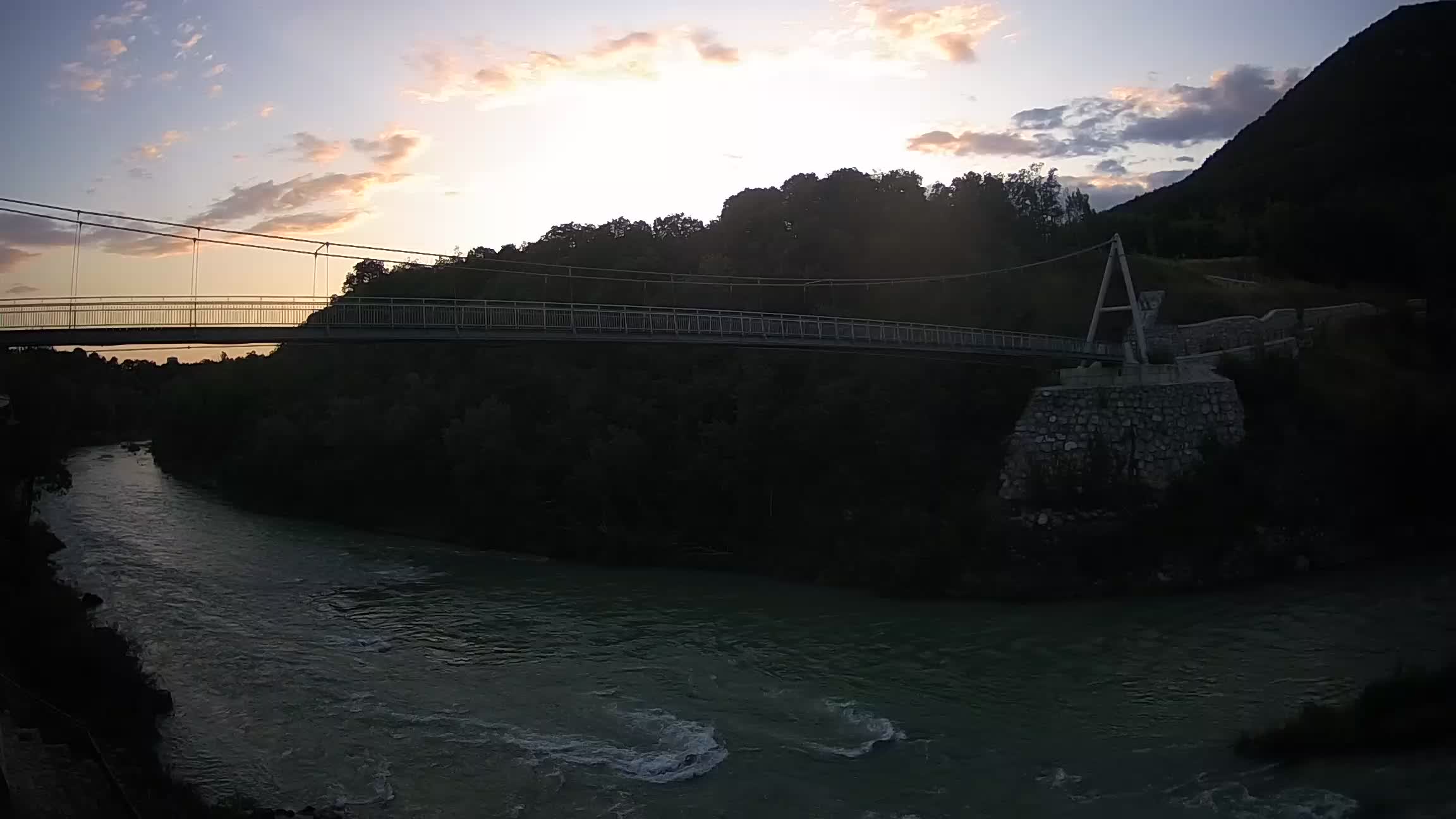 Passerella sul fiume Isonzo webcam Salcano
