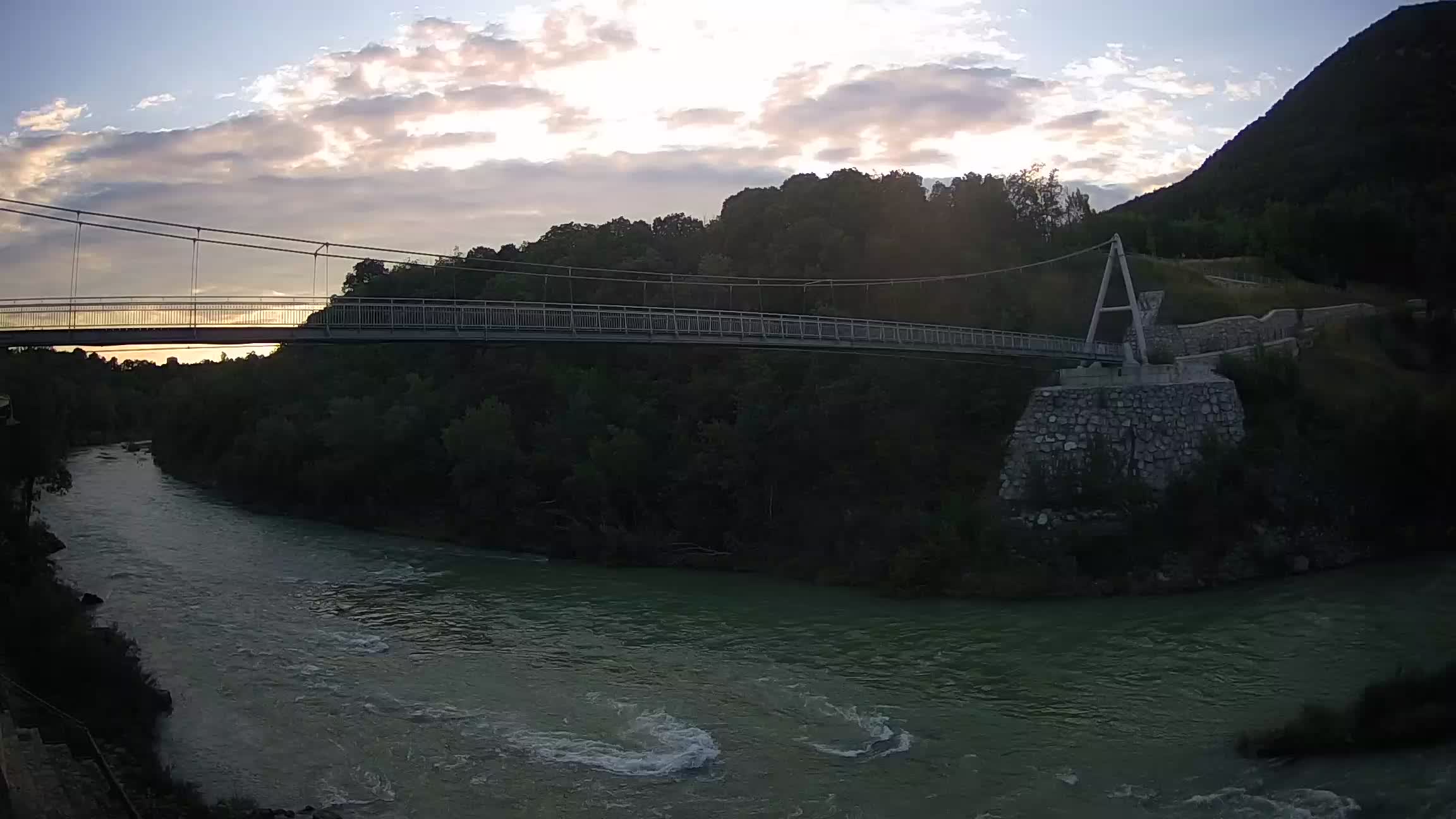 Passerelle sur la rivière Soča livecam Solkan