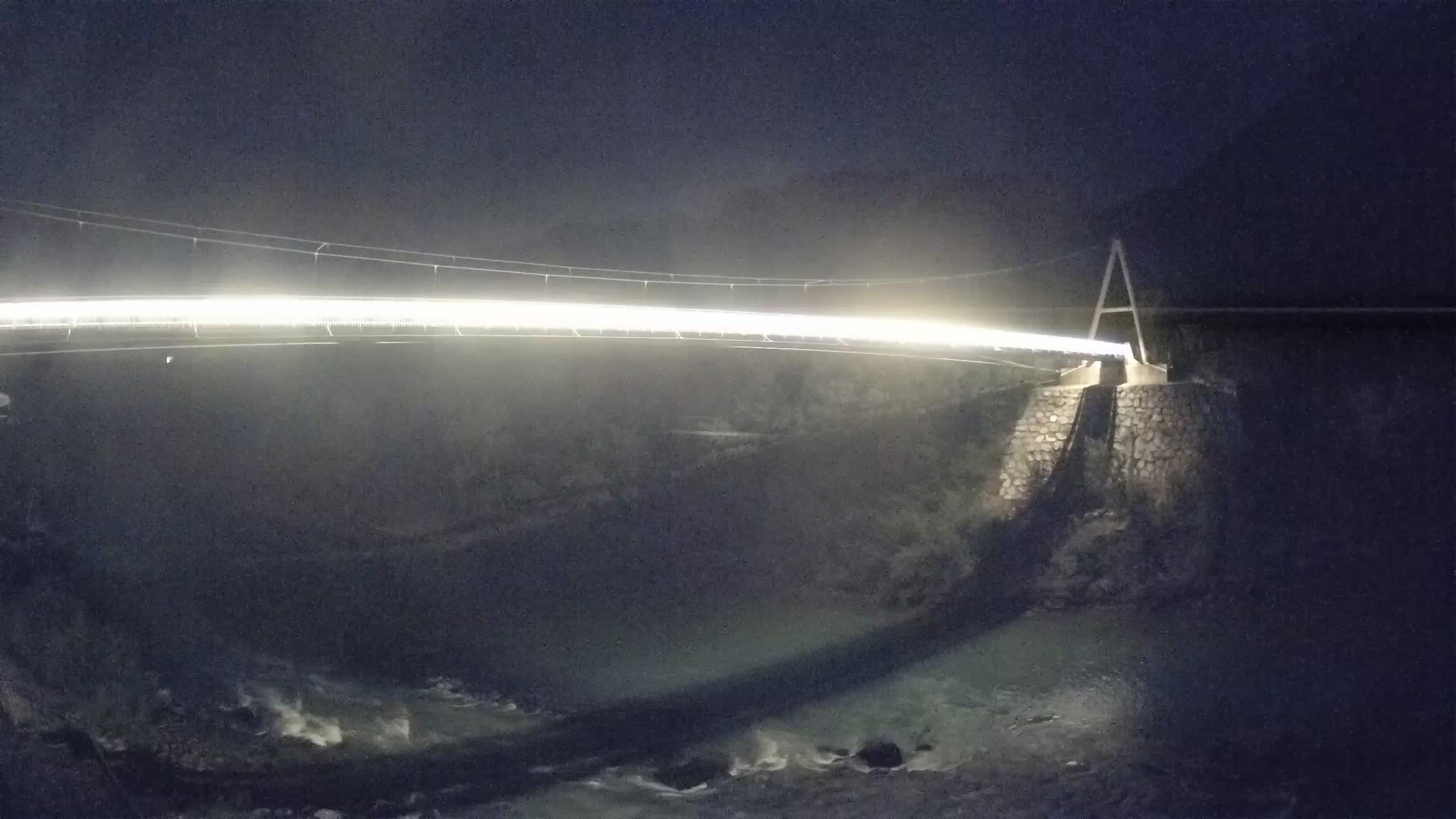 Passerella sul fiume Isonzo webcam Salcano