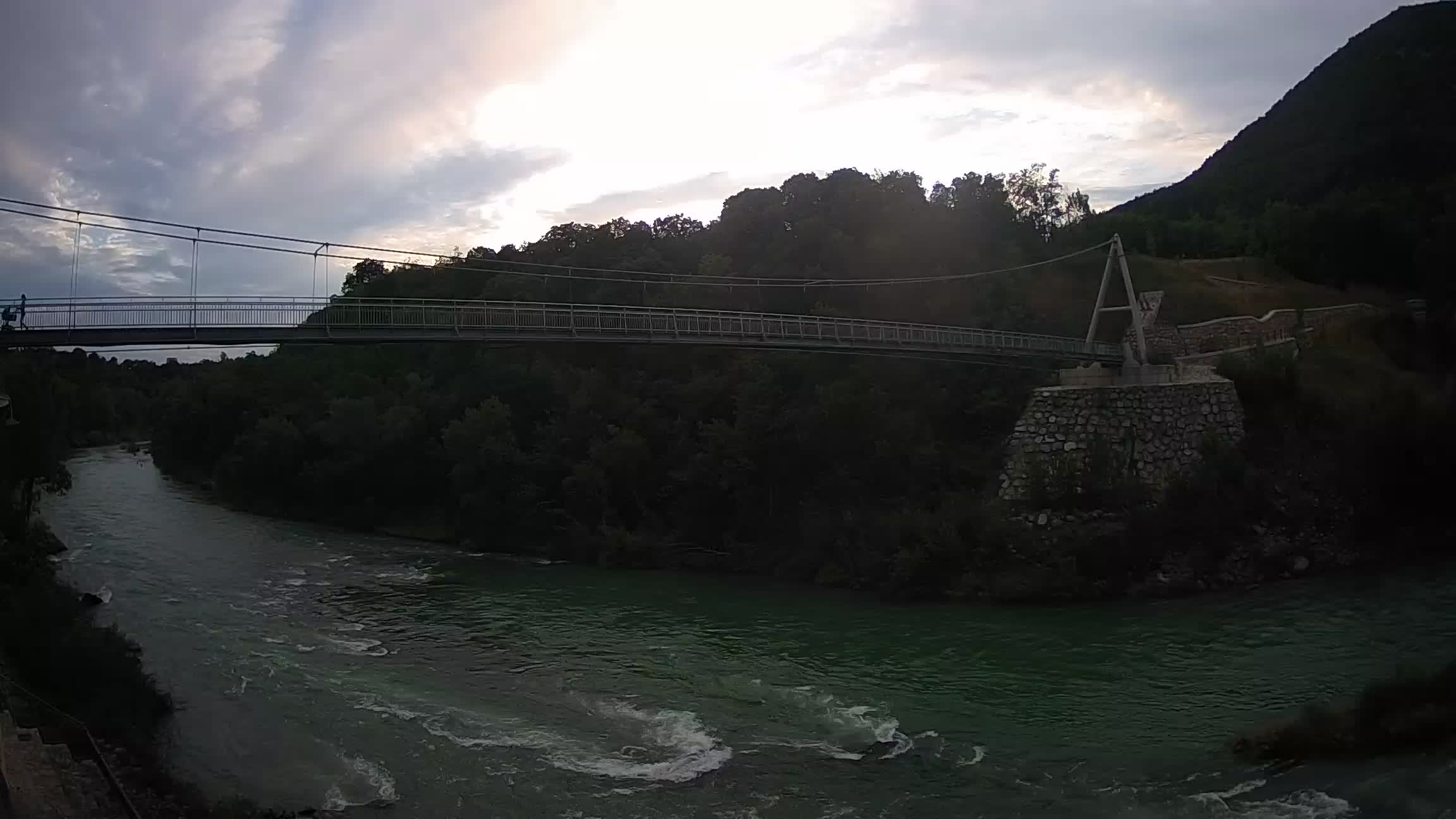 Passerelle sur la rivière Soča livecam Solkan