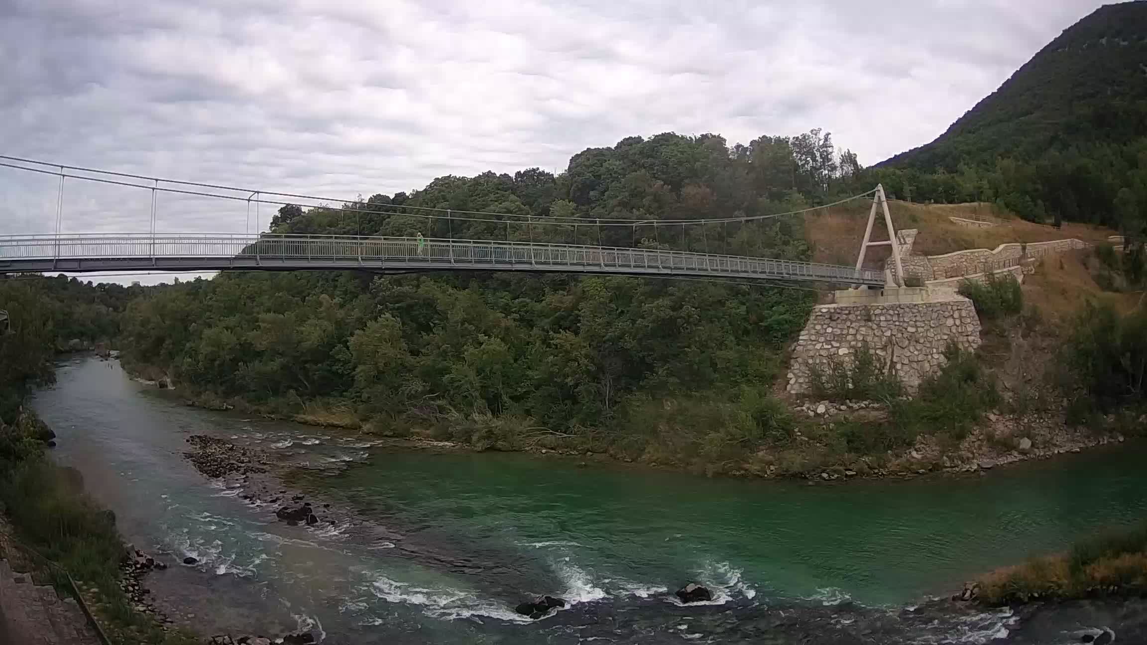 Passerella sul fiume Isonzo webcam Salcano