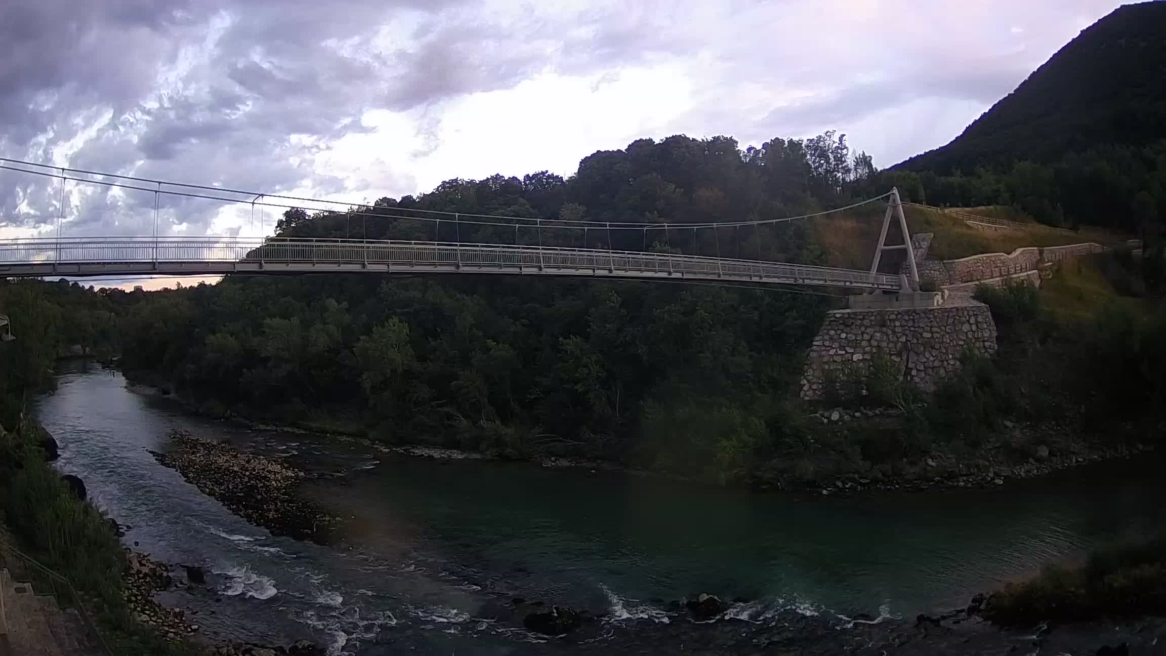 Passerelle sur la rivière Soča livecam Solkan