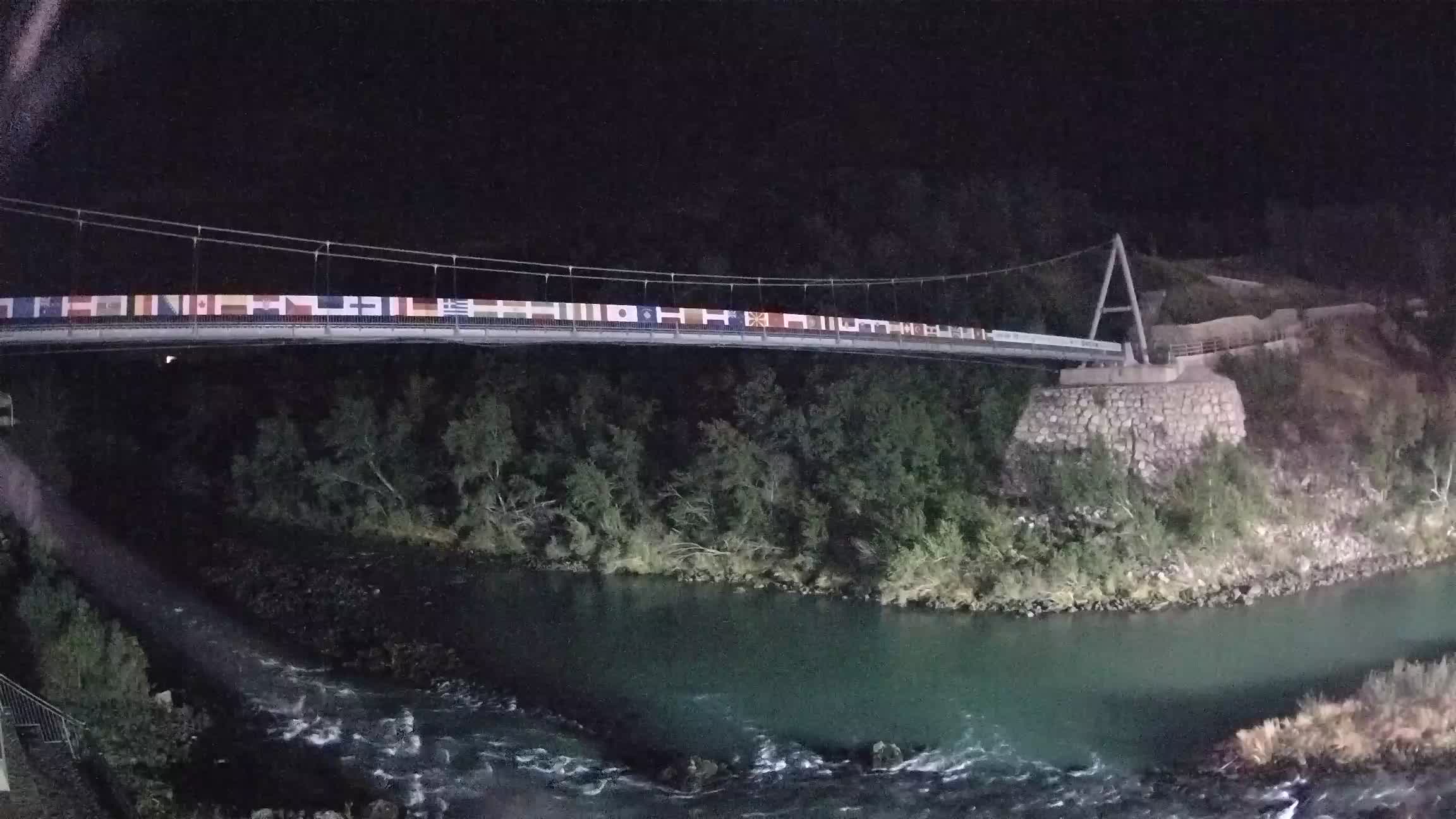 Passerella sul fiume Isonzo webcam Salcano