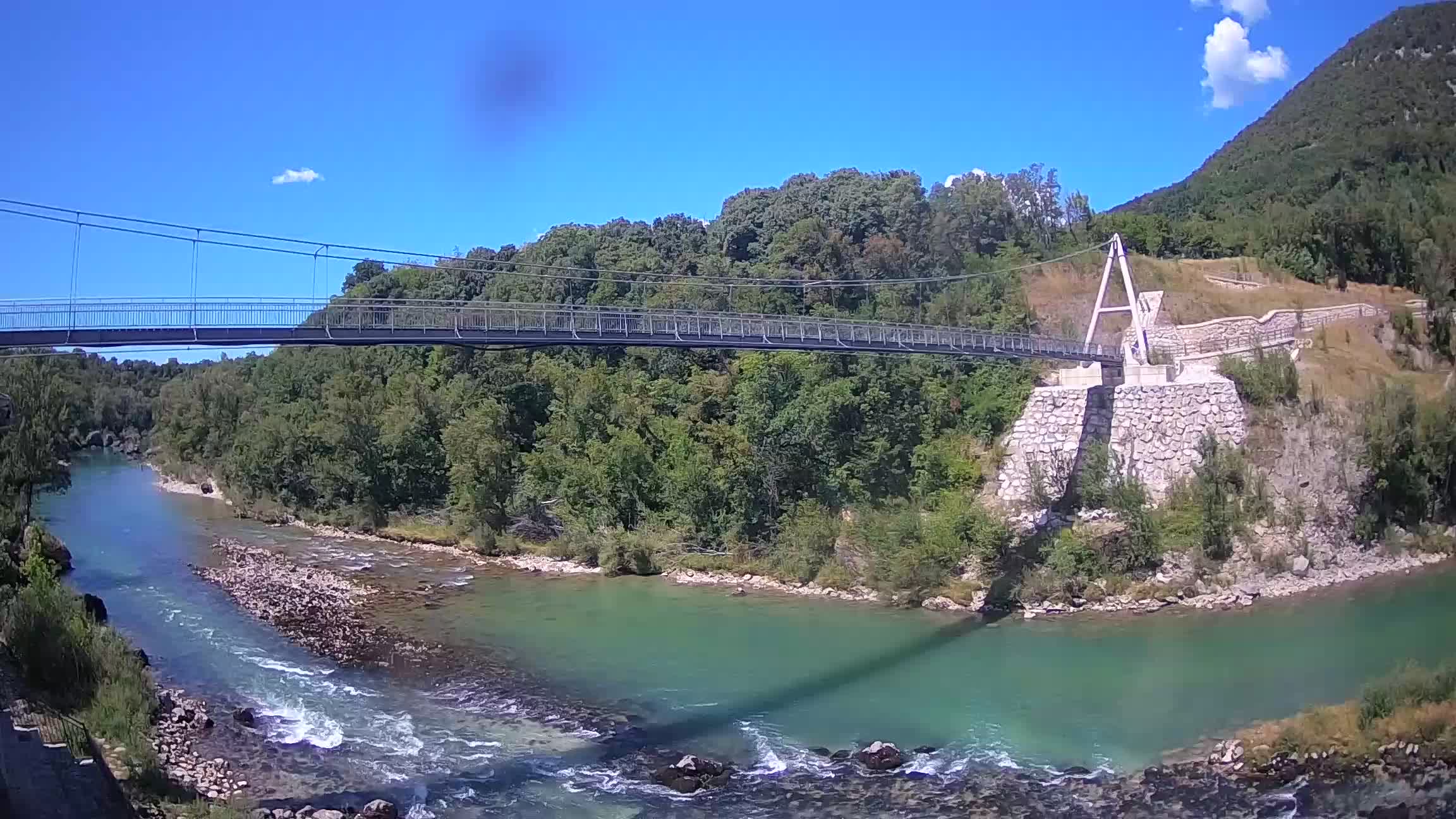 Fußgängerbrücke auf der Soča fluss Webcam Solkan
