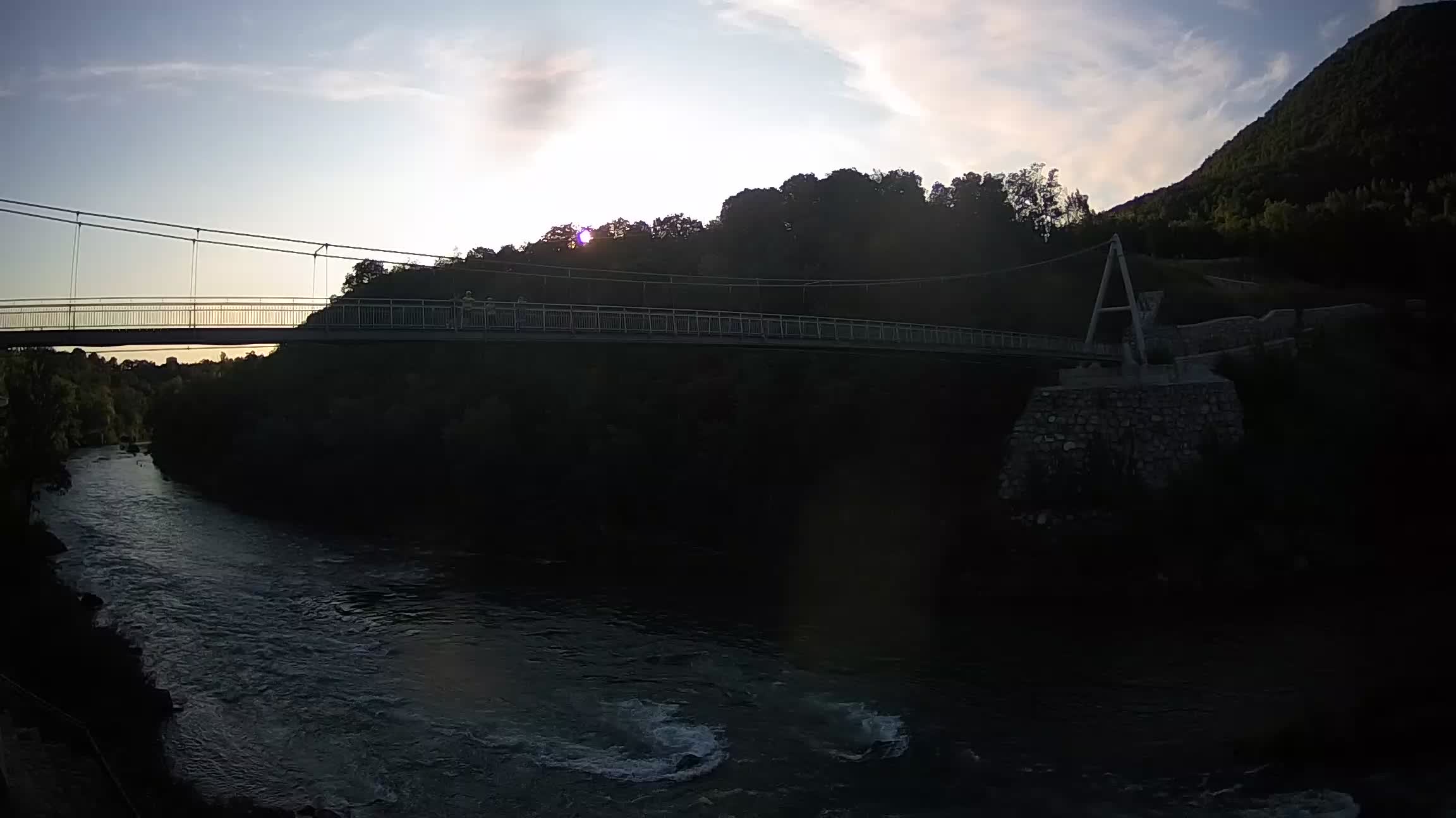 Passerelle sur la rivière Soča livecam Solkan
