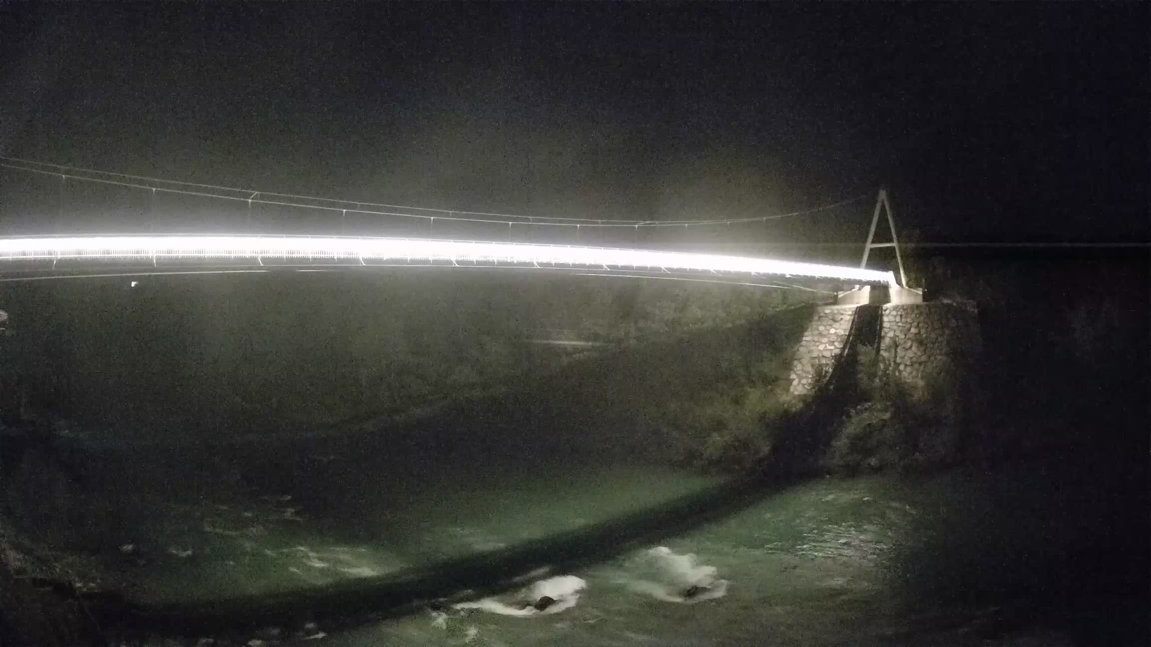 Puente peatonal Soča camera en vivo Solkan