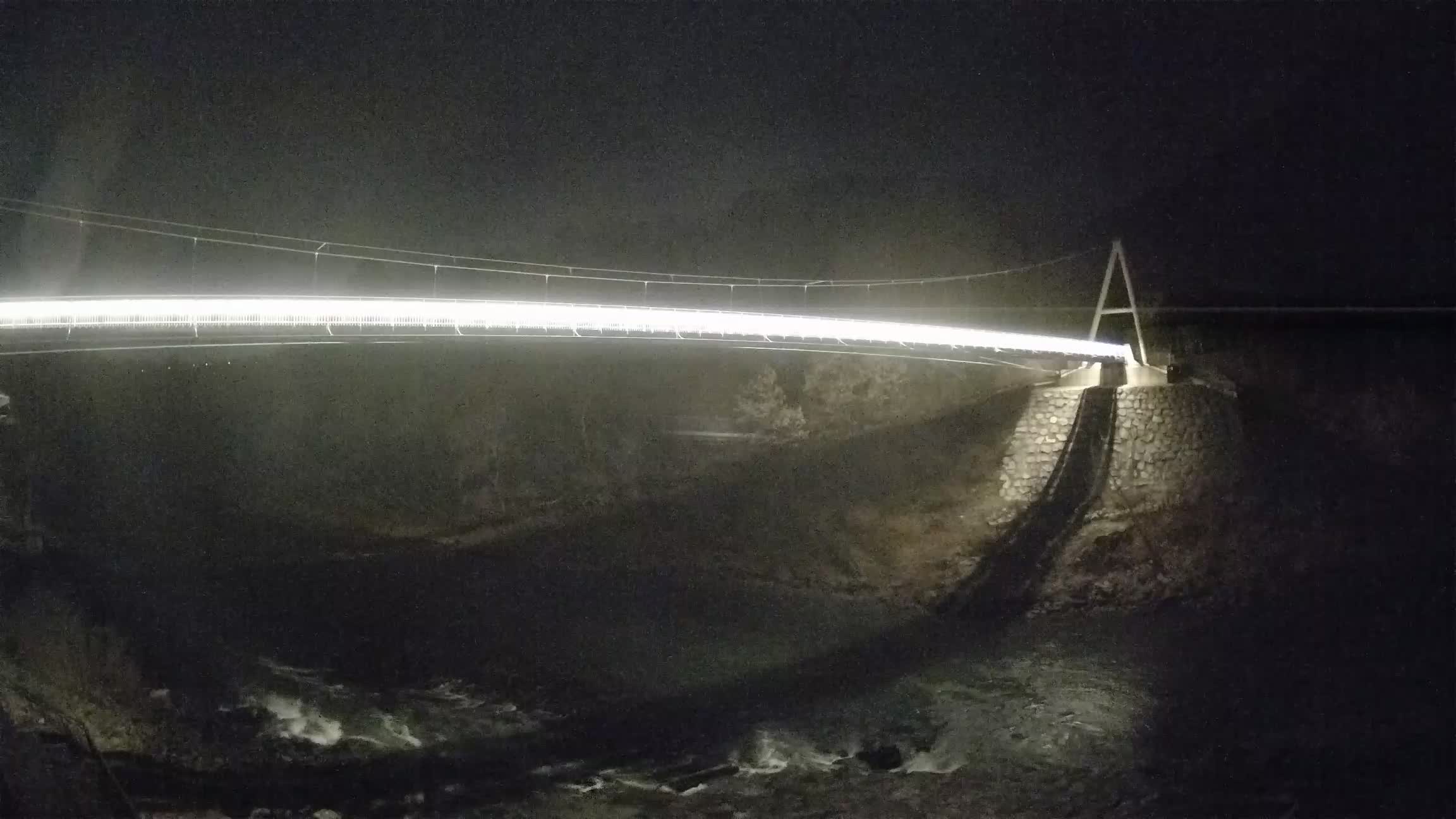 Puente peatonal Soča camera en vivo Solkan