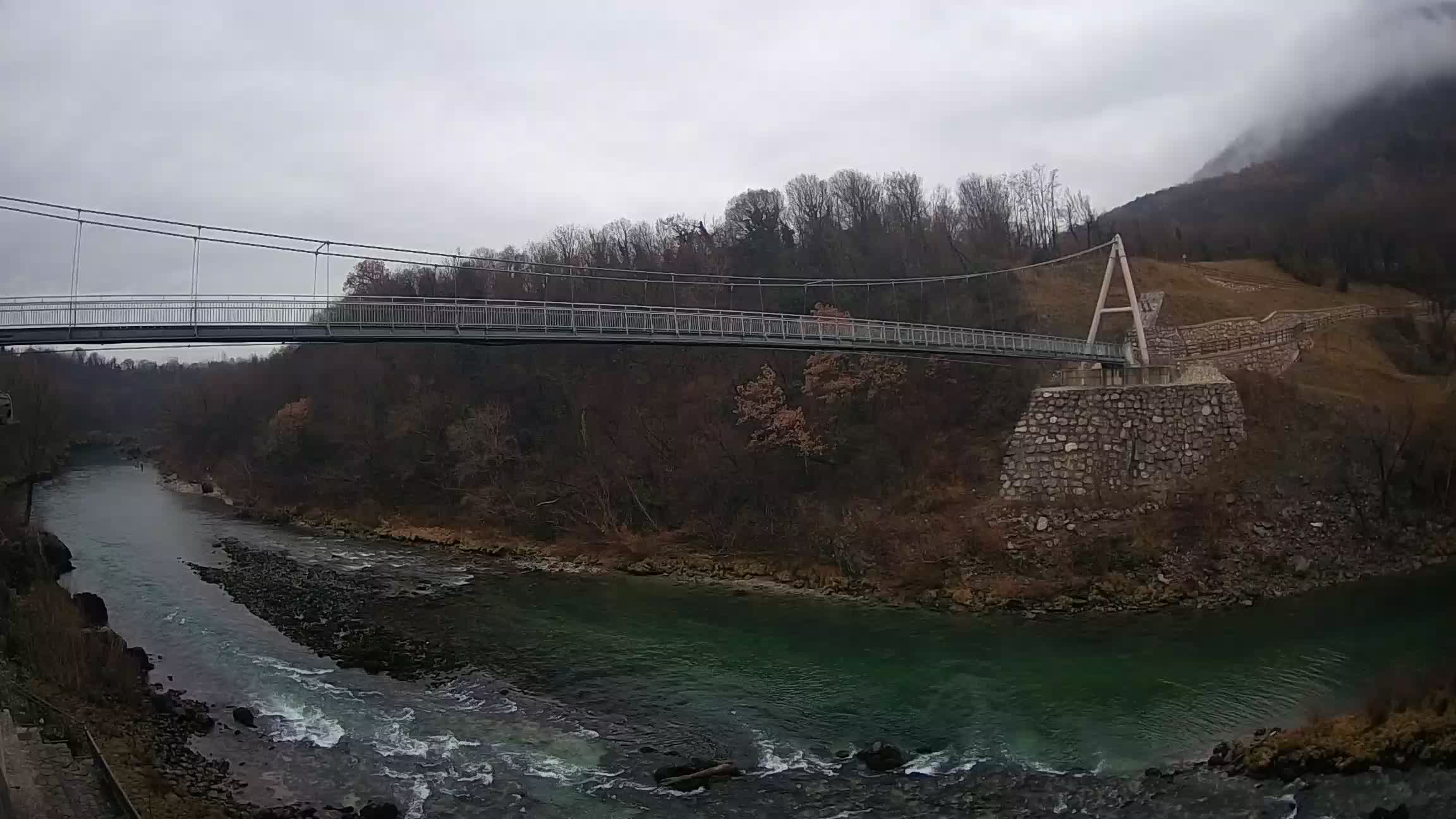 Puente peatonal Soča camera en vivo Solkan