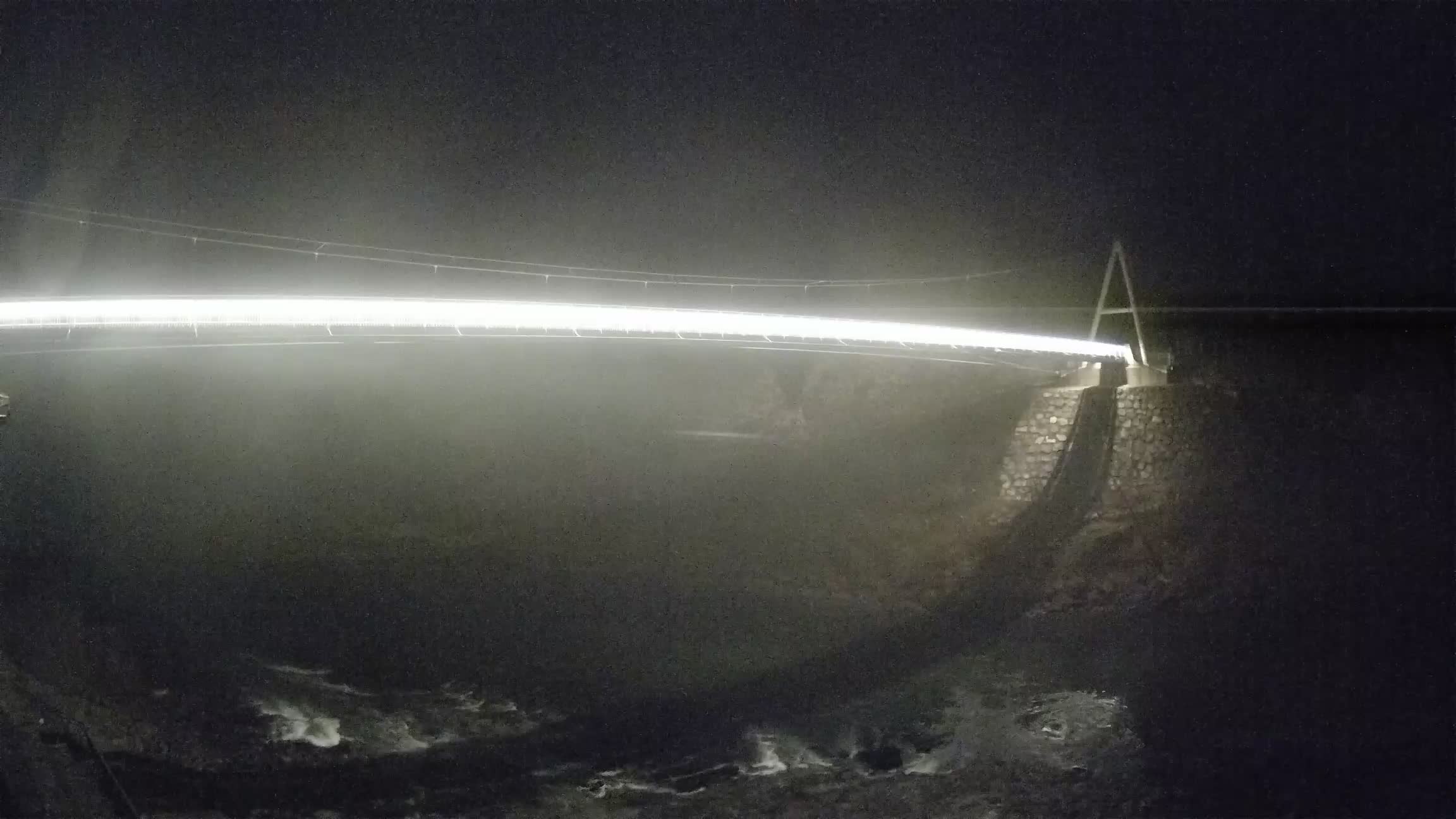 Passerella sul fiume Isonzo webcam Salcano