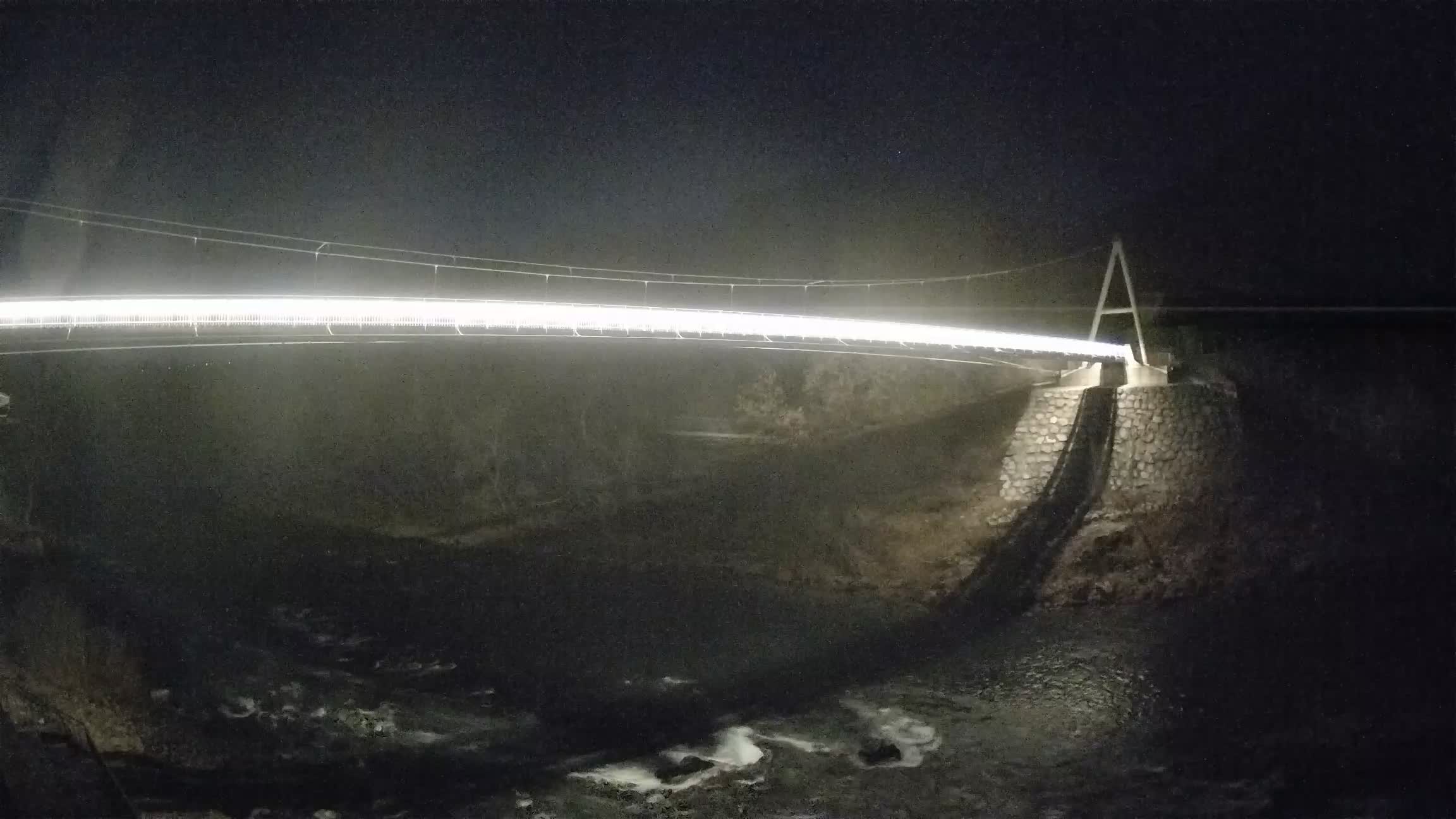 Passerella sul fiume Isonzo webcam Salcano