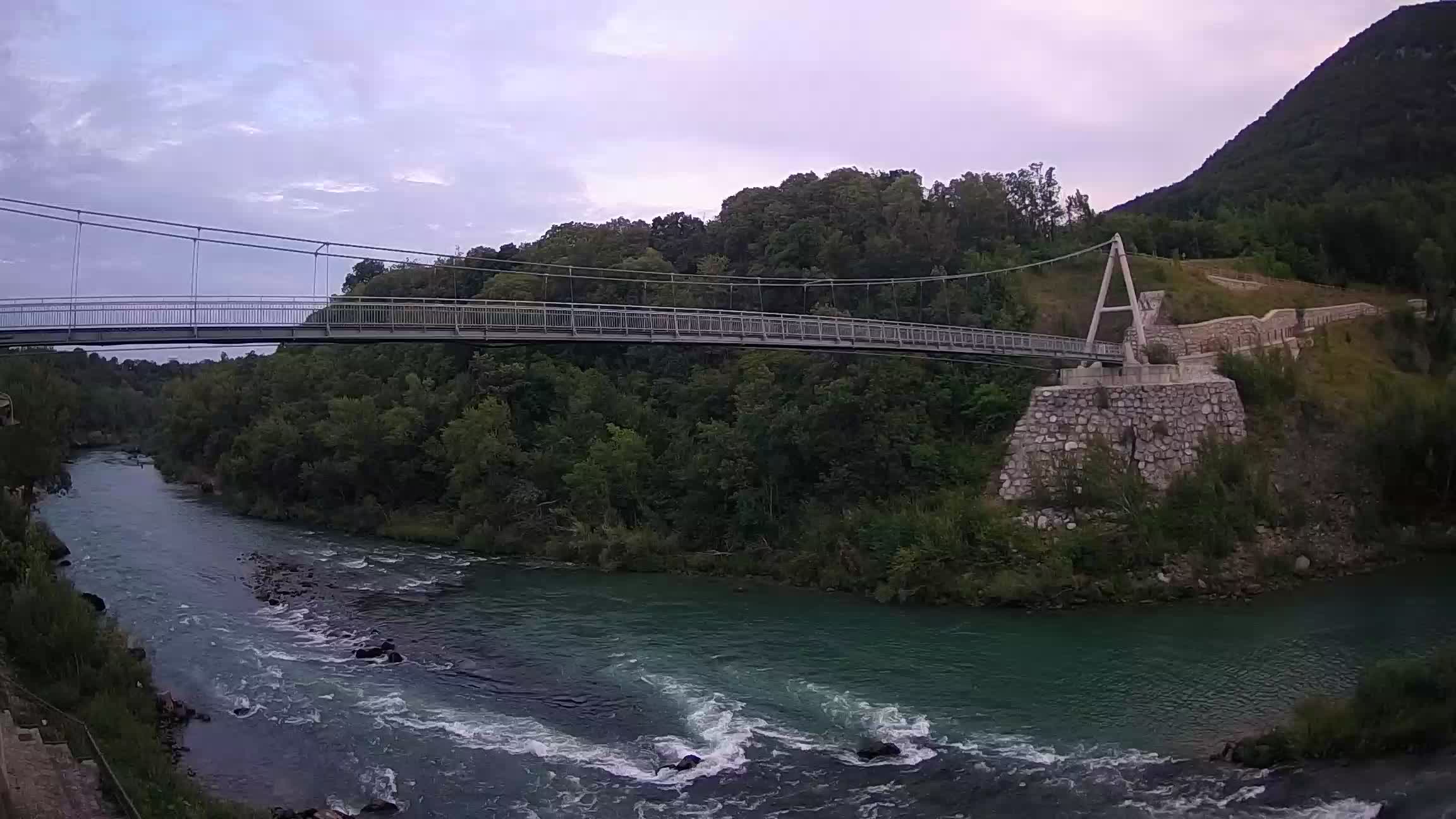 Passerelle sur la rivière Soča livecam Solkan