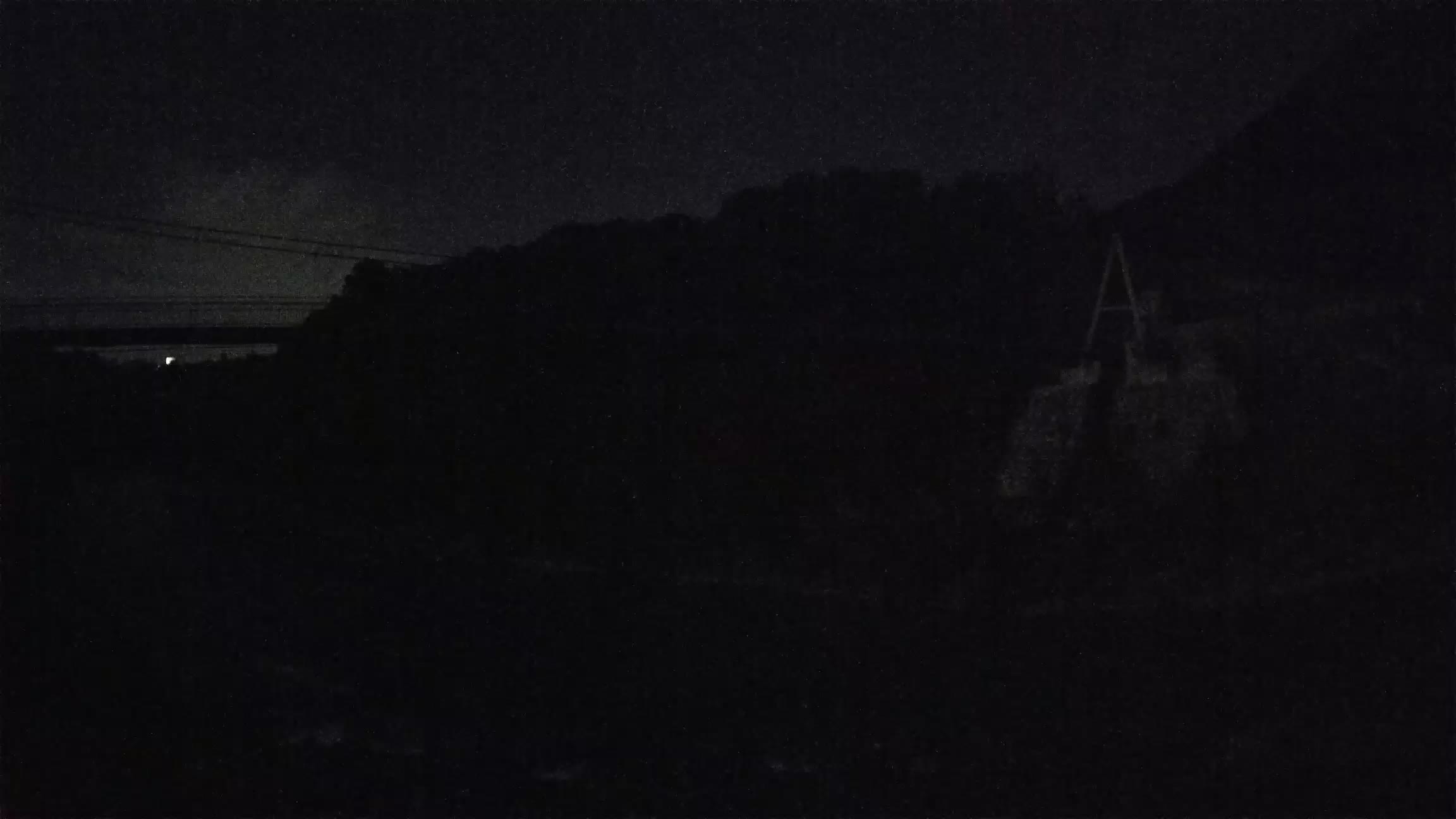 Fußgängerbrücke auf der Soča fluss Webcam Solkan