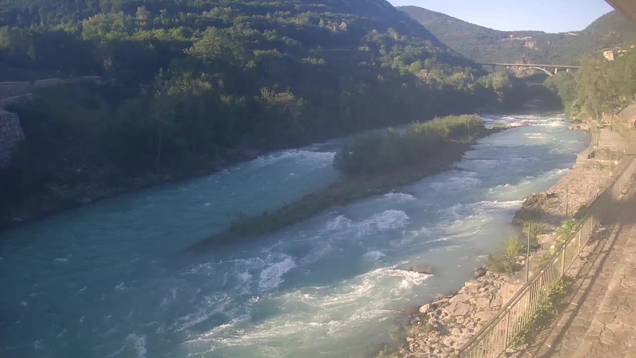 Soča River webcam at Solkan Kayak Center