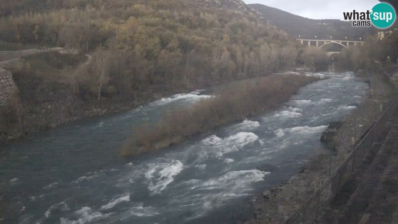 Reka Soča pri Solkanu Kajak Center