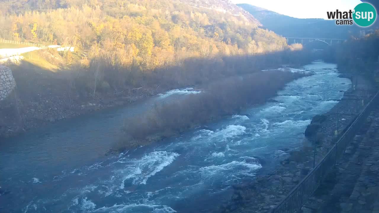 Rijeka Soča kod Solkana Kajak Center