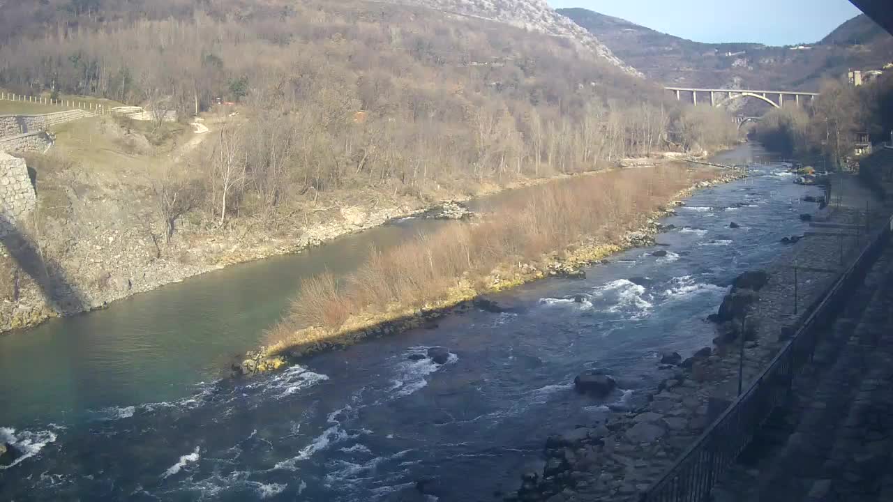 Soča River webcam at Solkan Kayak Center