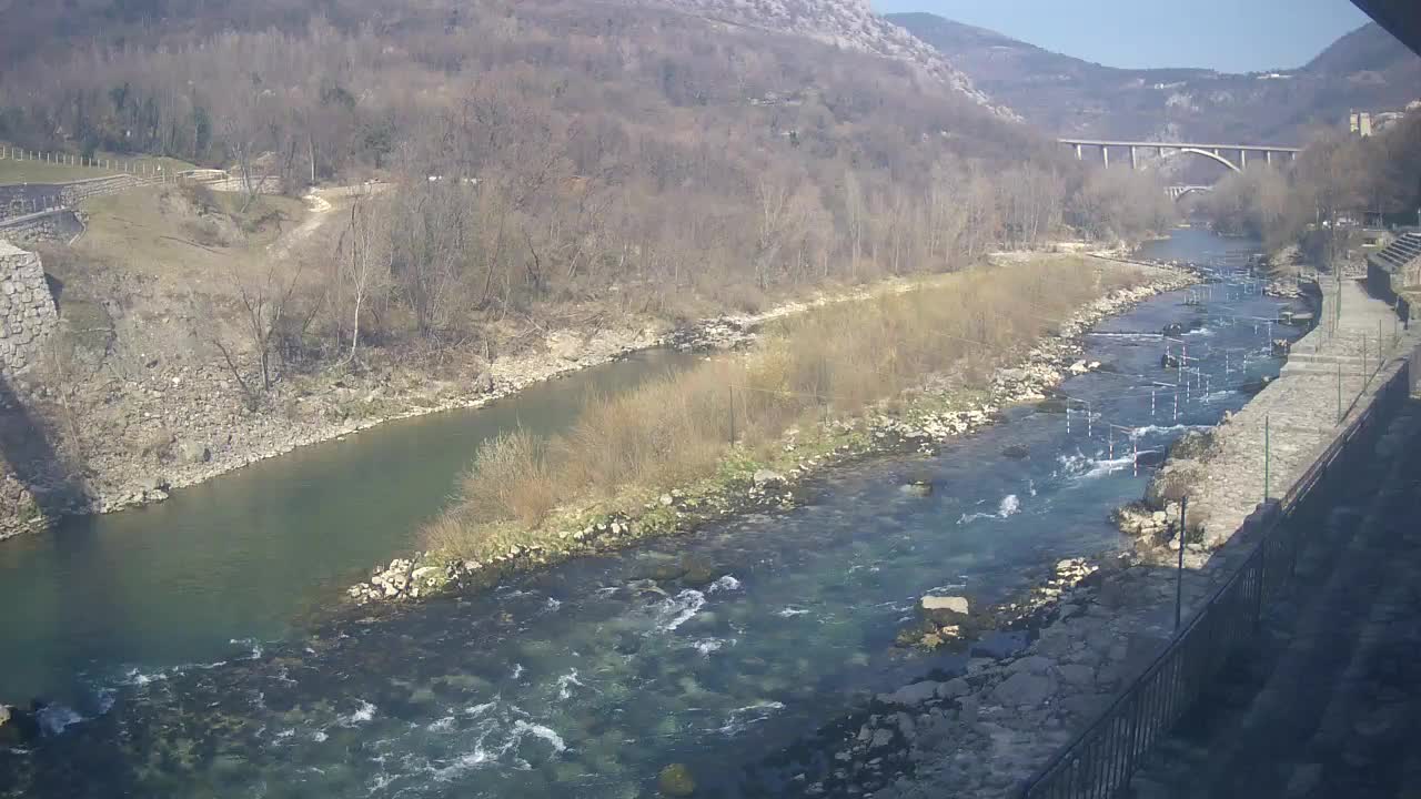 Soča River webcam at Solkan Kayak Center