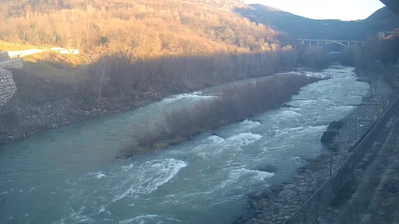 Soča River webcam at Solkan Kayak Center