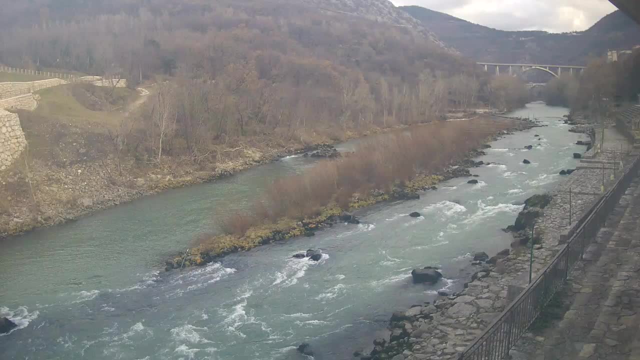 Soča River webcam at Solkan Kayak Center