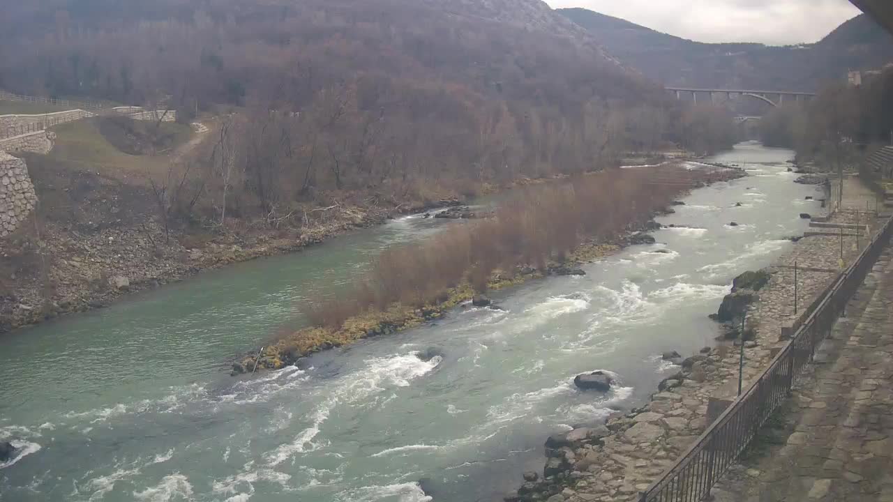 Soča River webcam at Solkan Kayak Center