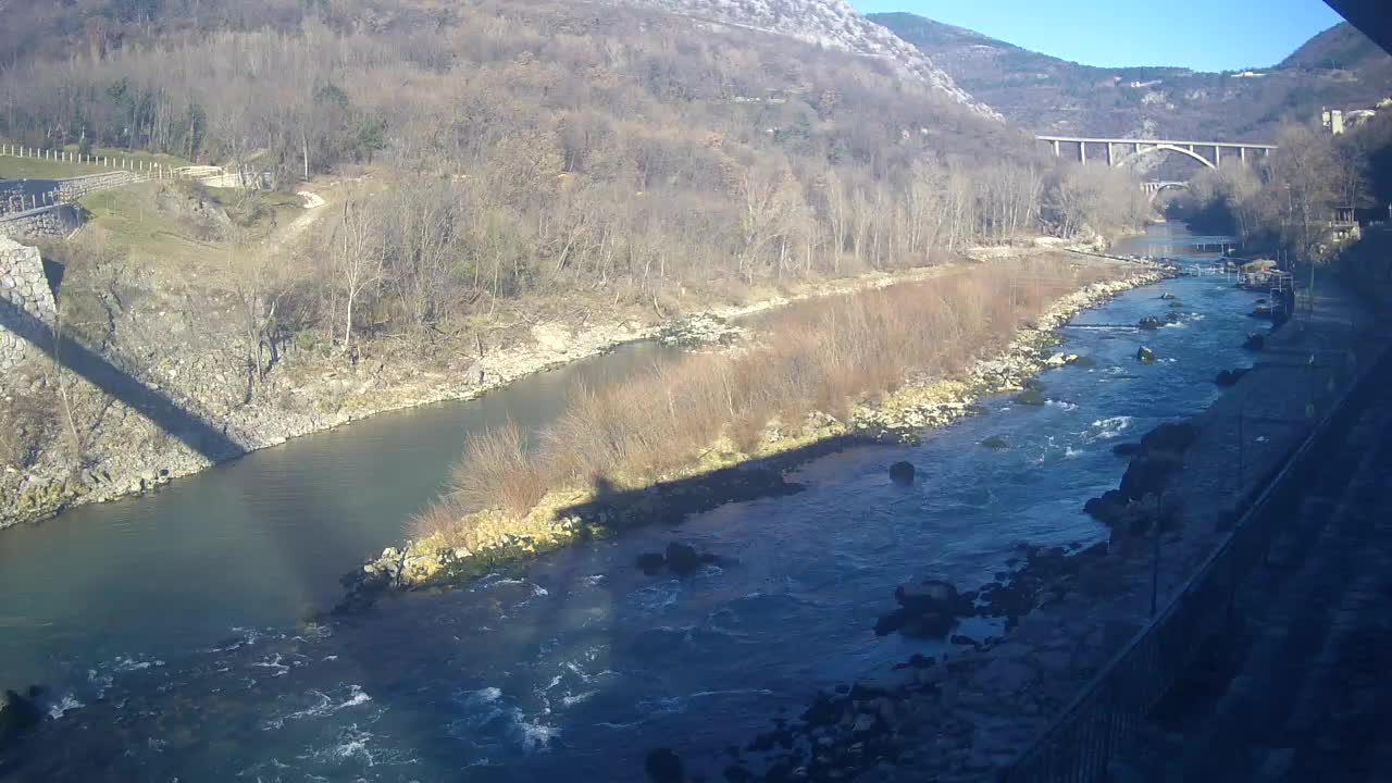 Soča River webcam at Solkan Kayak Center